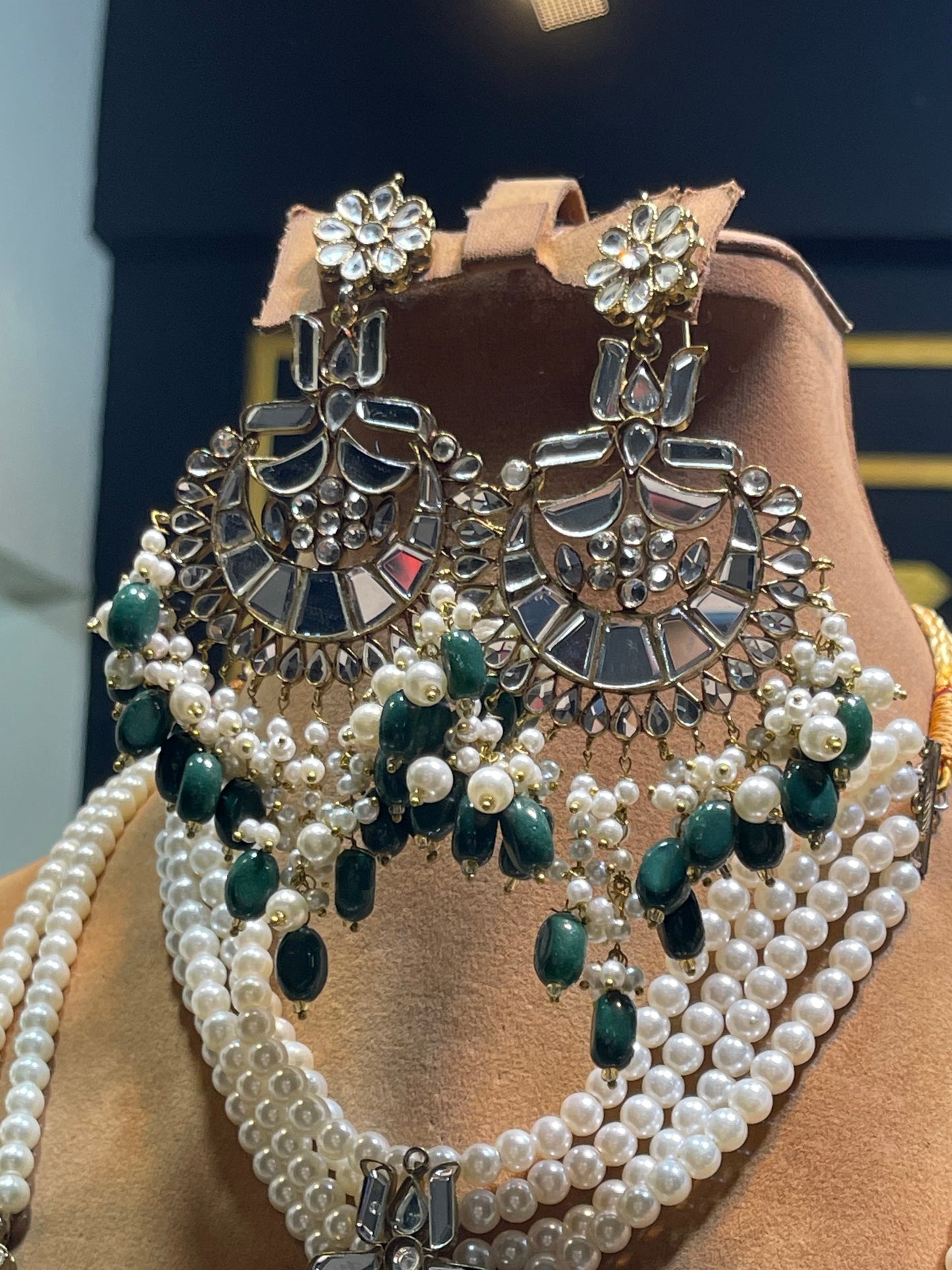 Traditional kundan Necklace Set