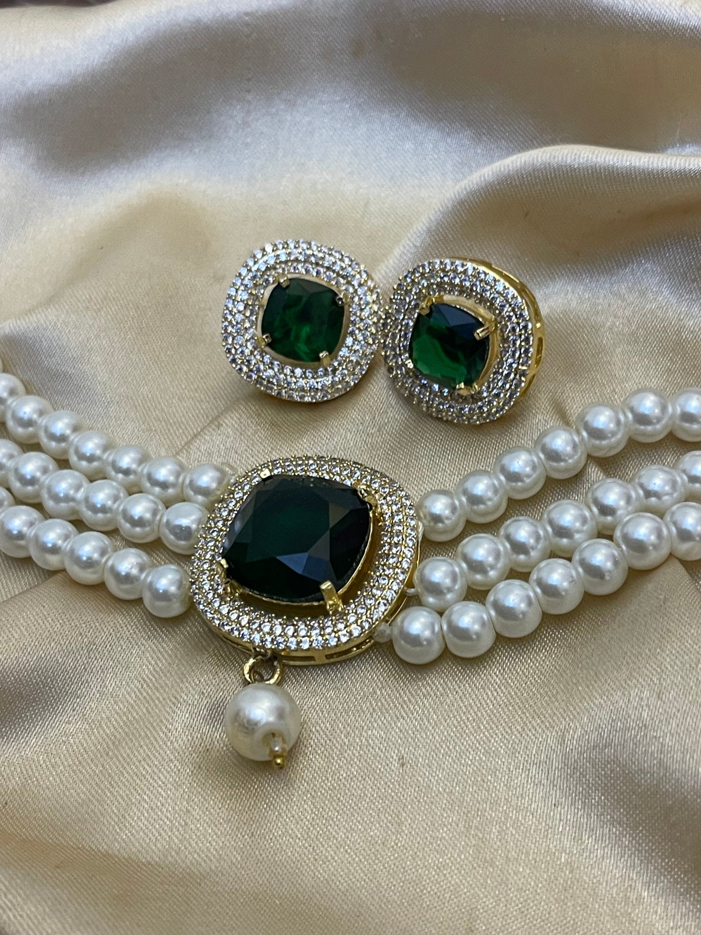 Zircon Choker Set