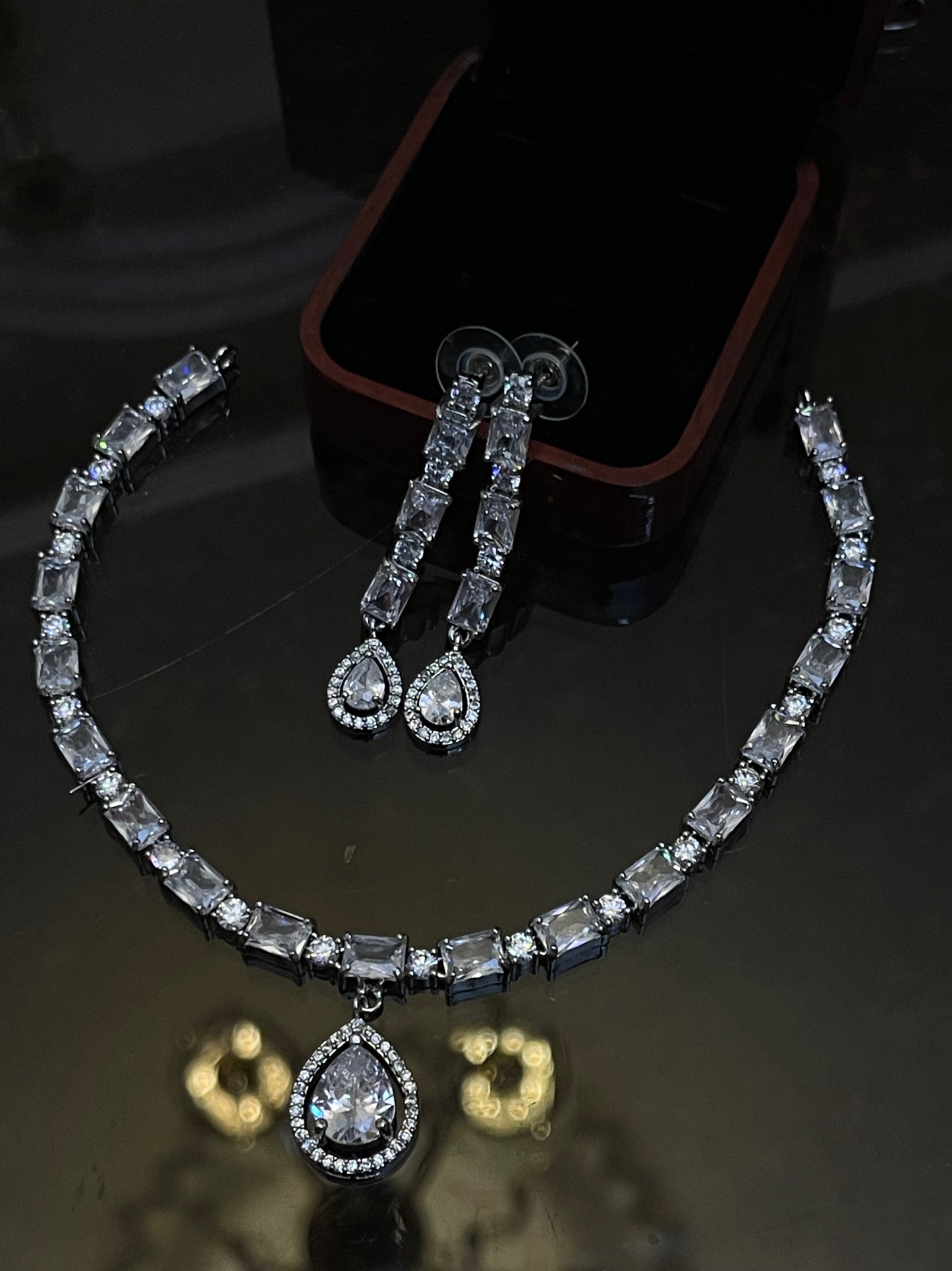 Zircon Necklace Set