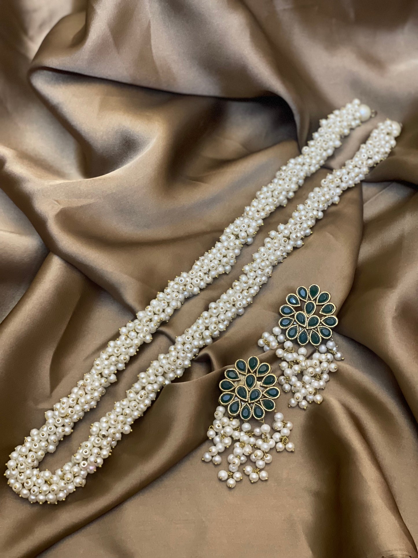 Gajra Long Pearls Mala and Tops