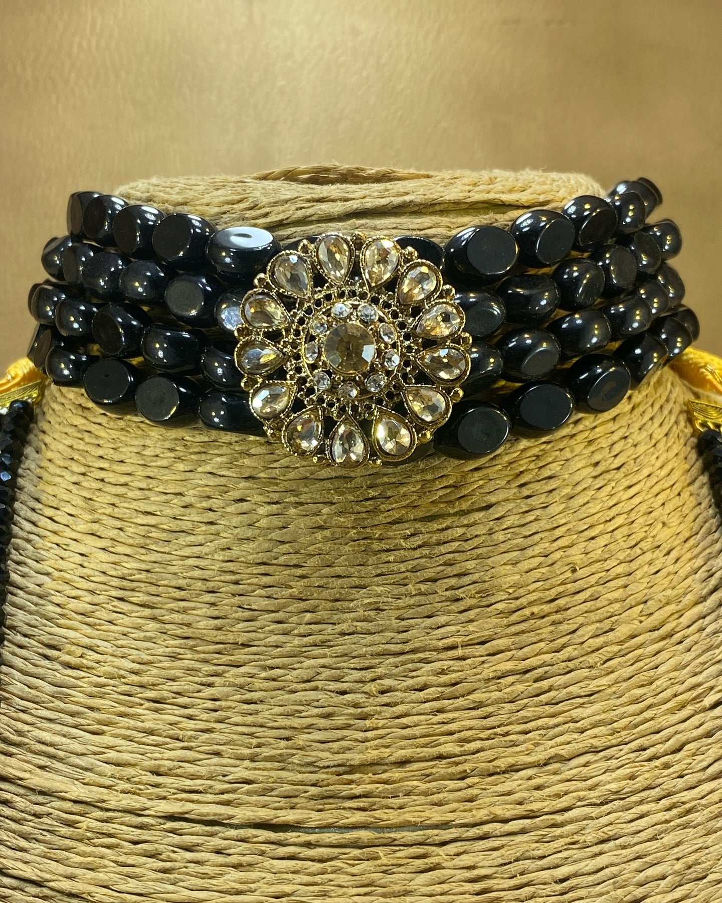 Traditional Choker Necklace Set