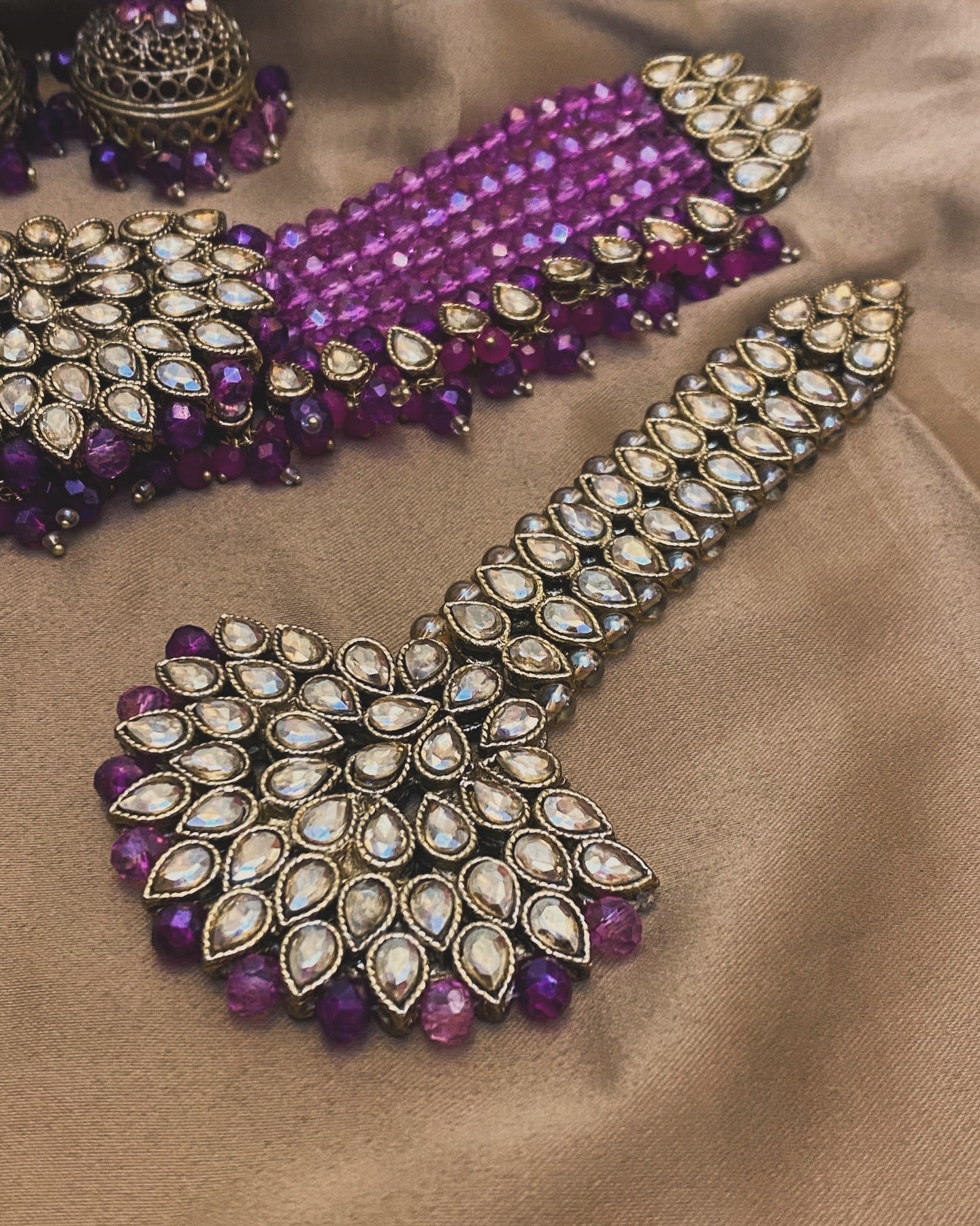 Ranjhna Choker set