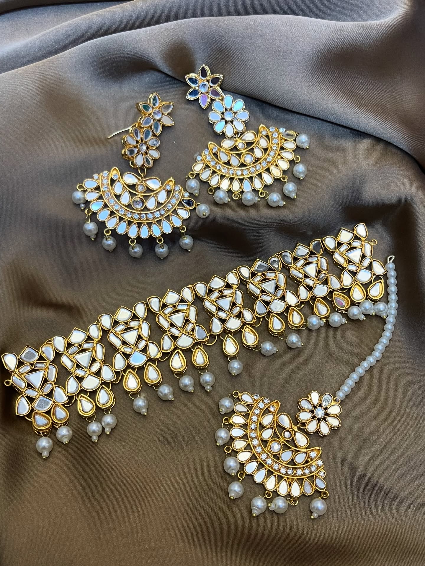 Kundan choker necklace Set