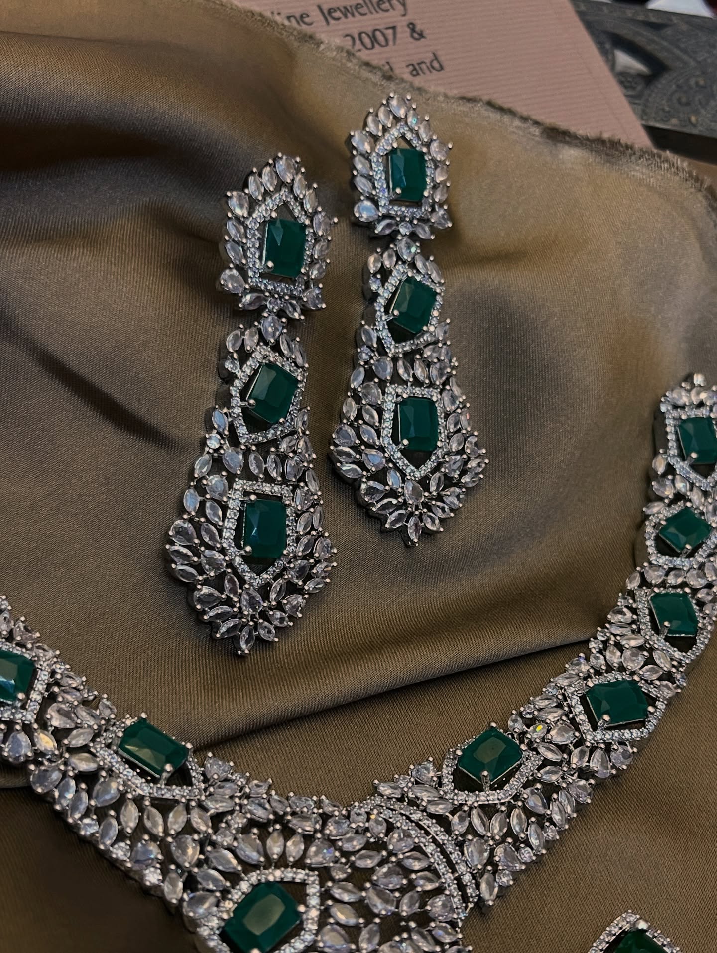 Zircon Ad necklace Set