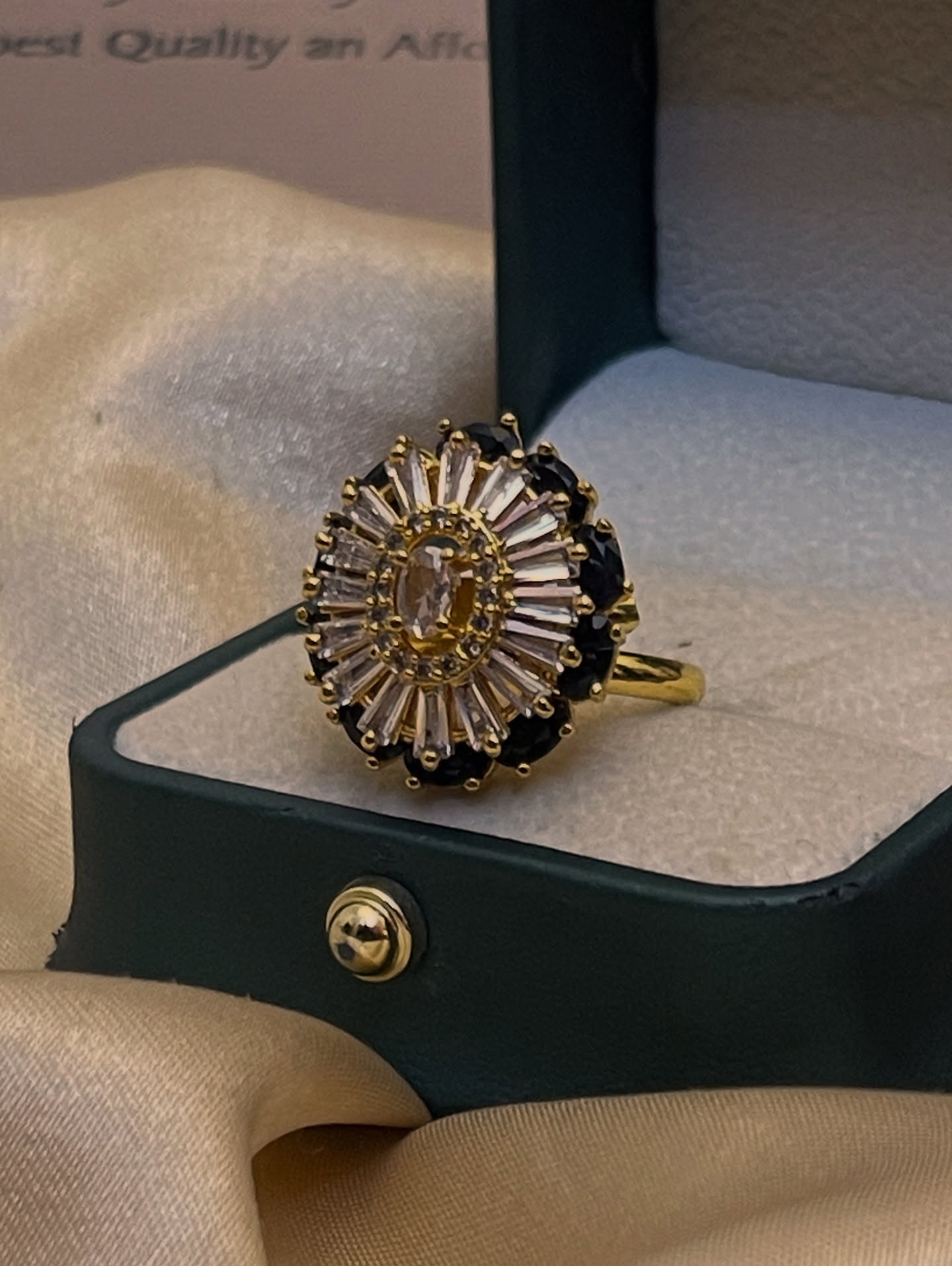 Zircon Ad ring ( black )