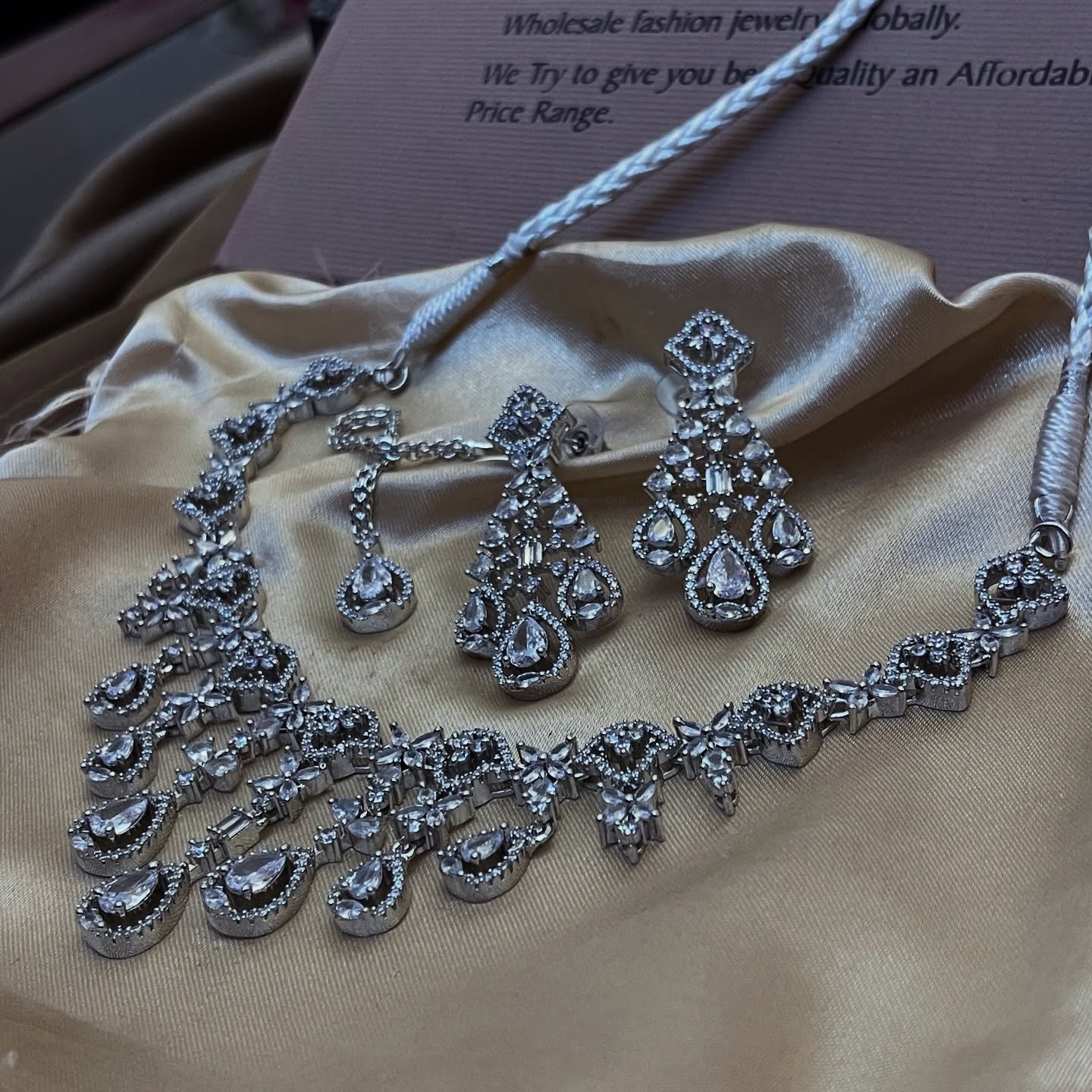 Zircon jarao Necklace Set