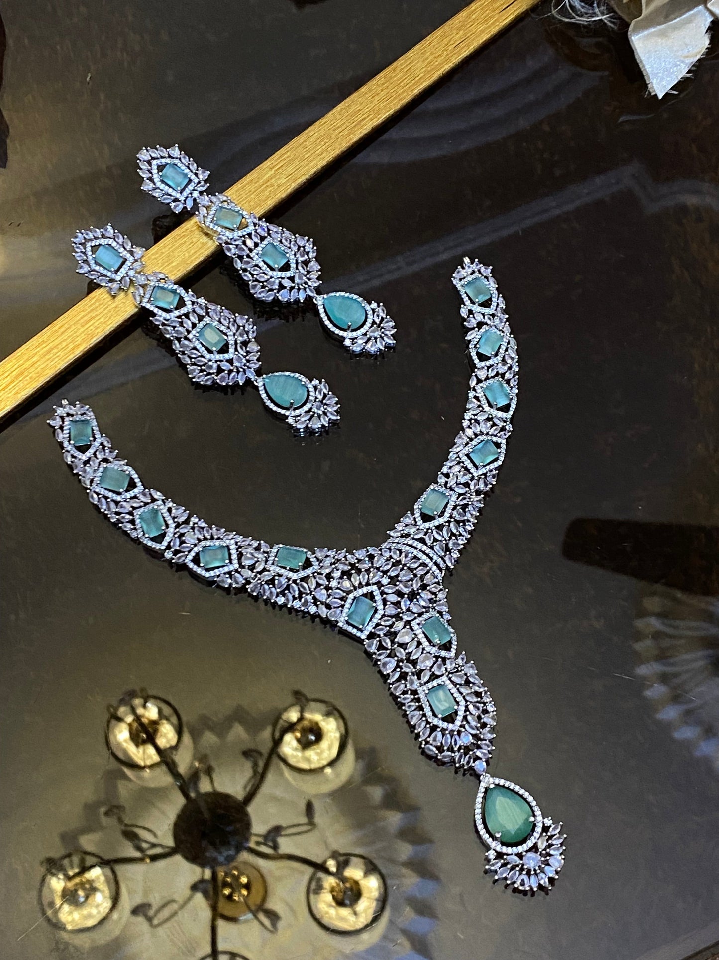 Zircon Ad Necklace Big