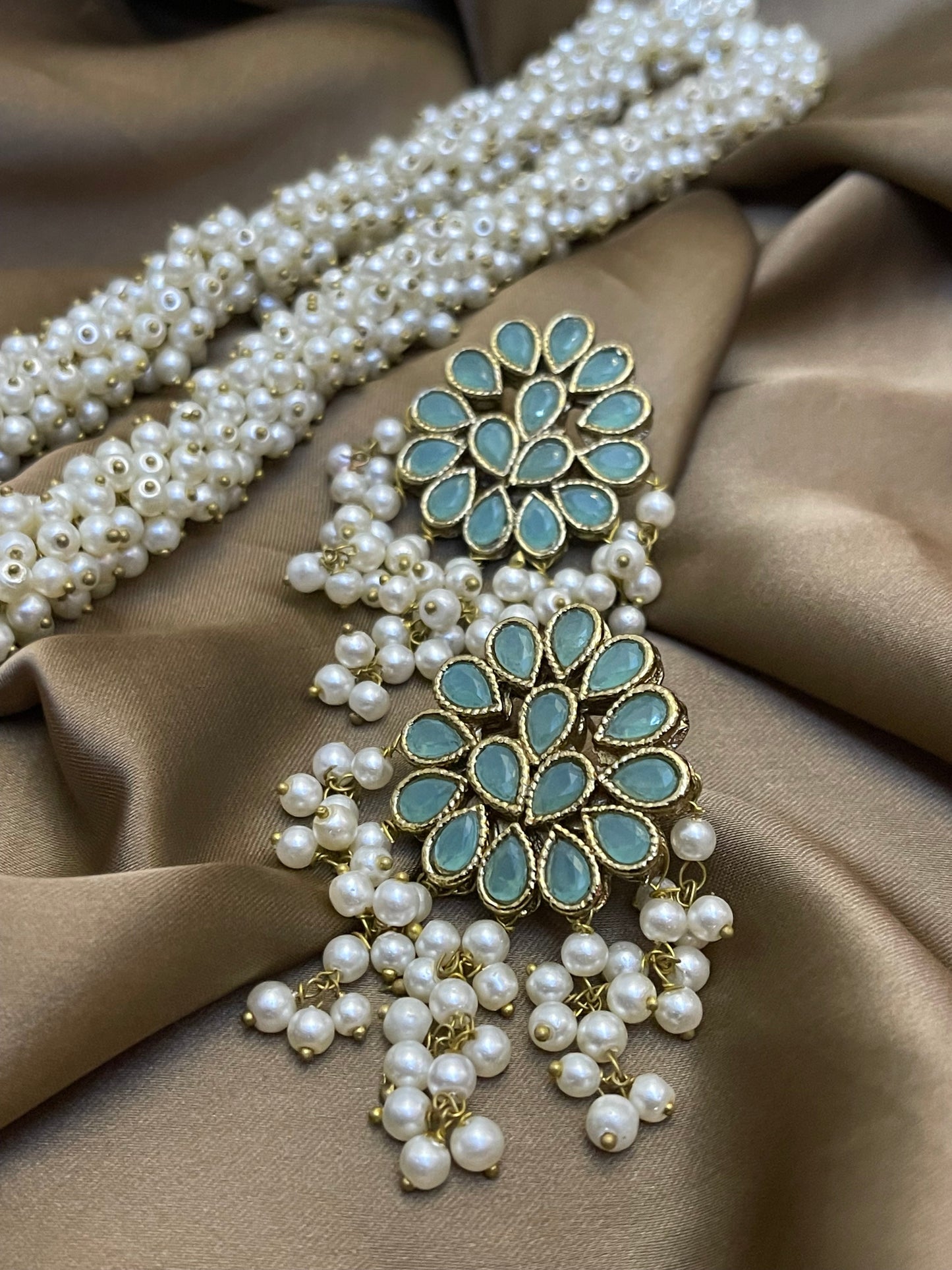 Gajra Long Pearls Mala and Tops