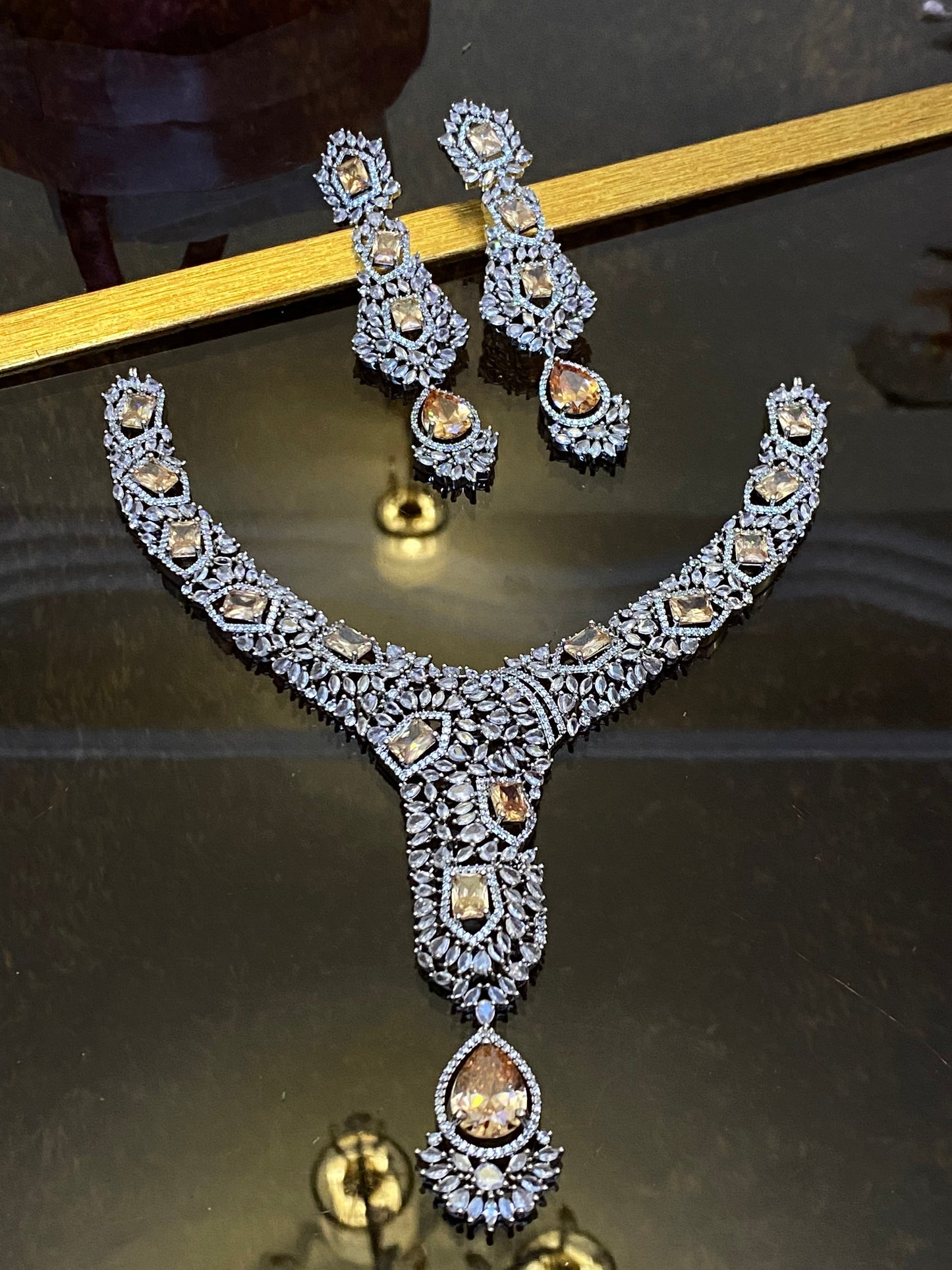 Zircon Ad Necklace Sets Big