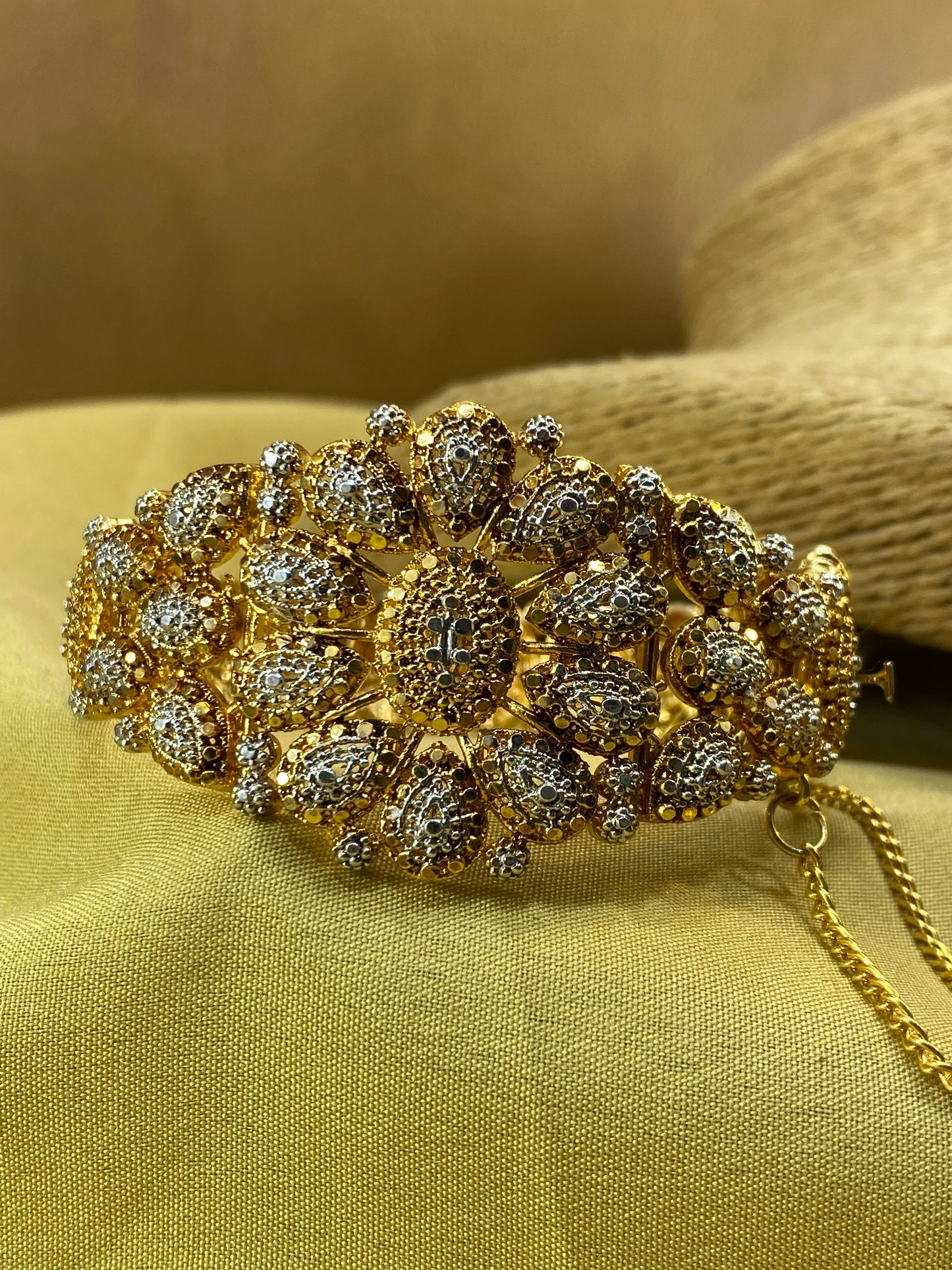 Gold Plated Bracelete