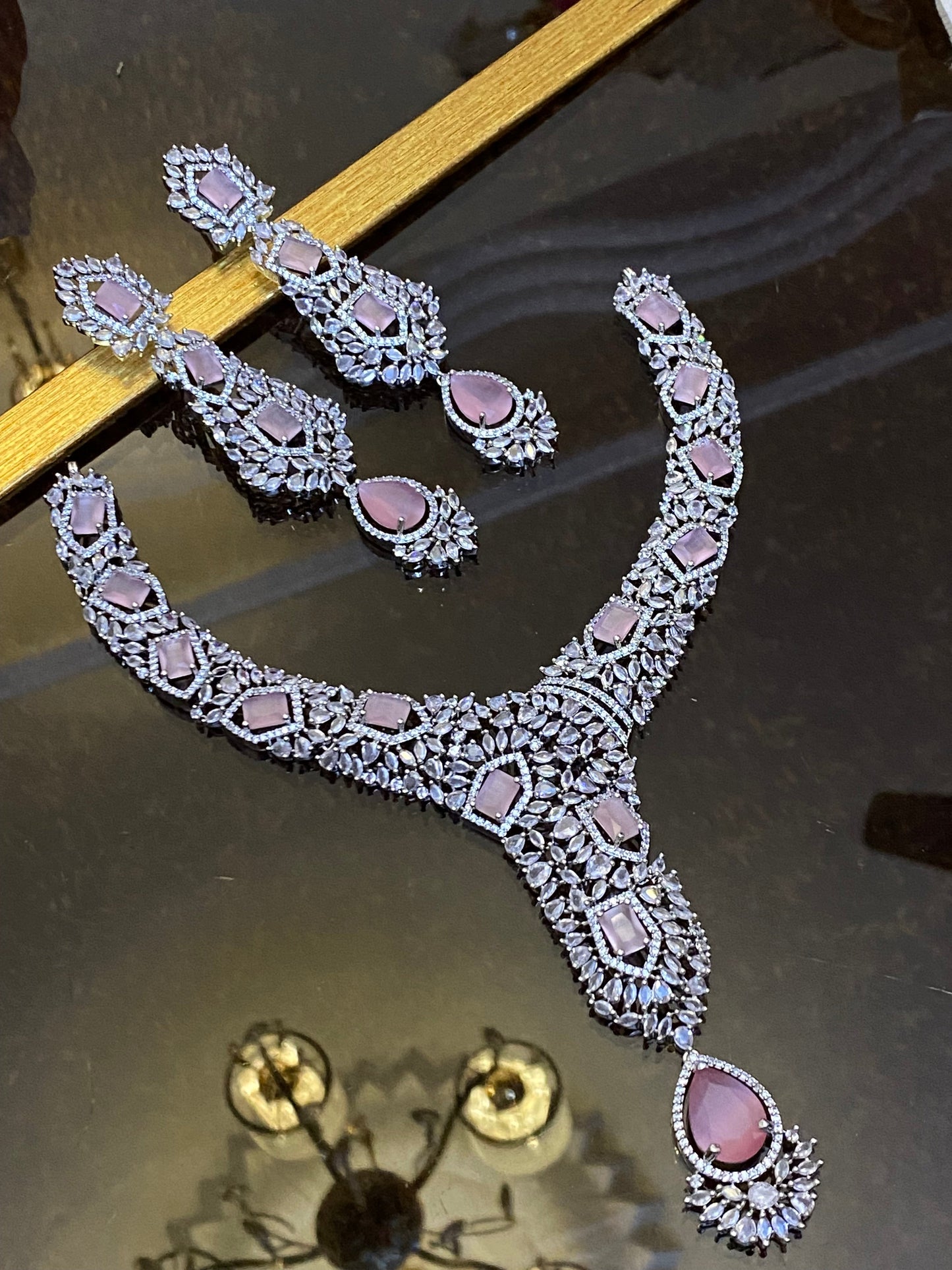 Zircon Ad Big Necklace Set