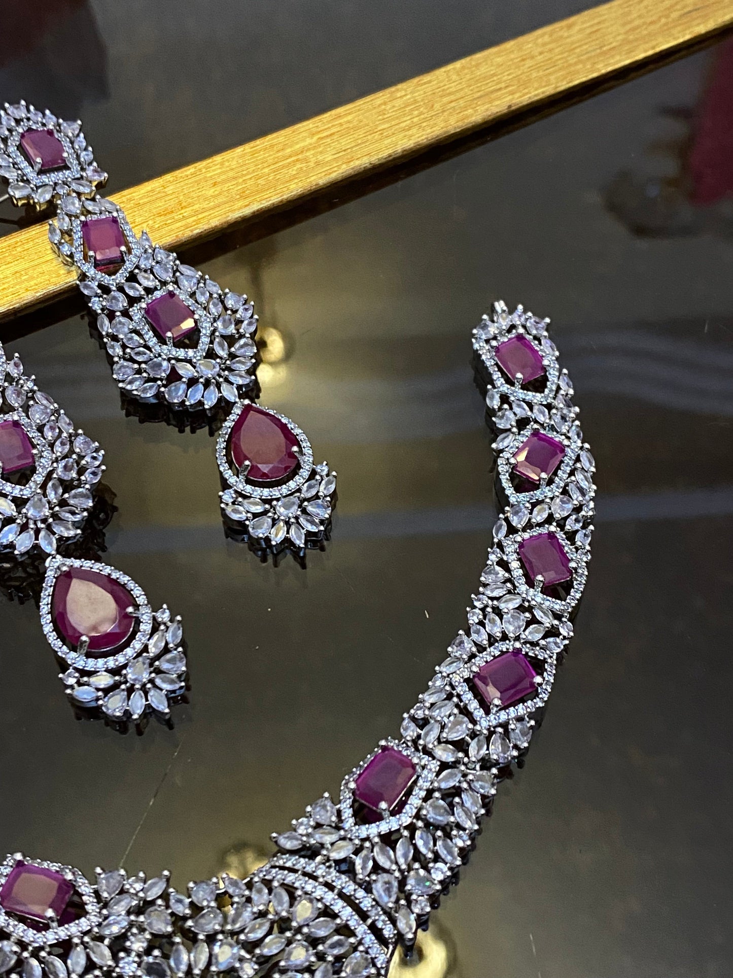 Zircon Ad Necklace Big