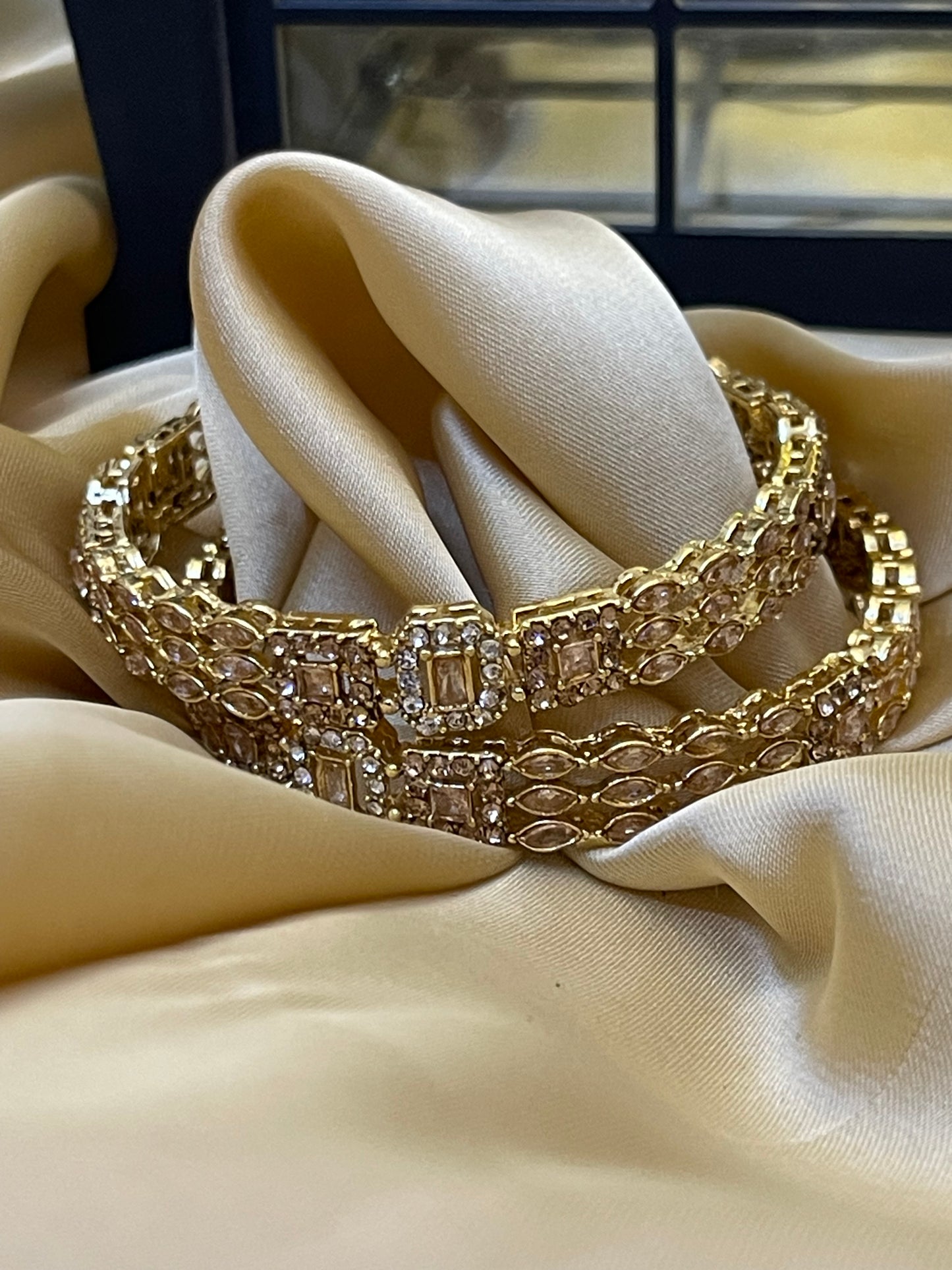 Stylish polki and zircon Bangles