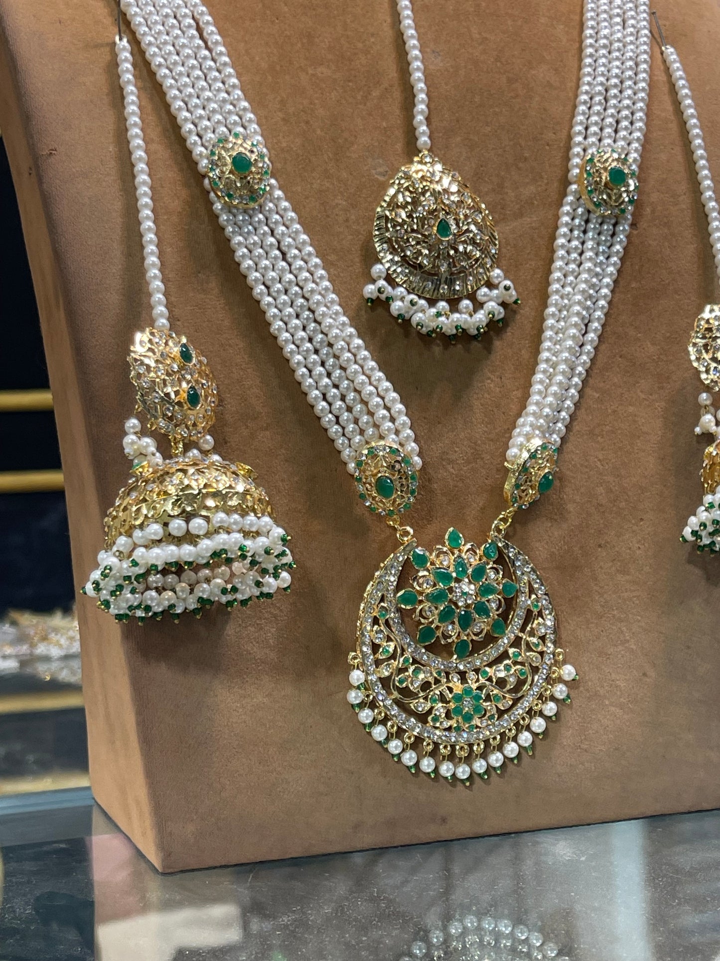 Hyderabadi Stylis Wear Bridal Necklace Set