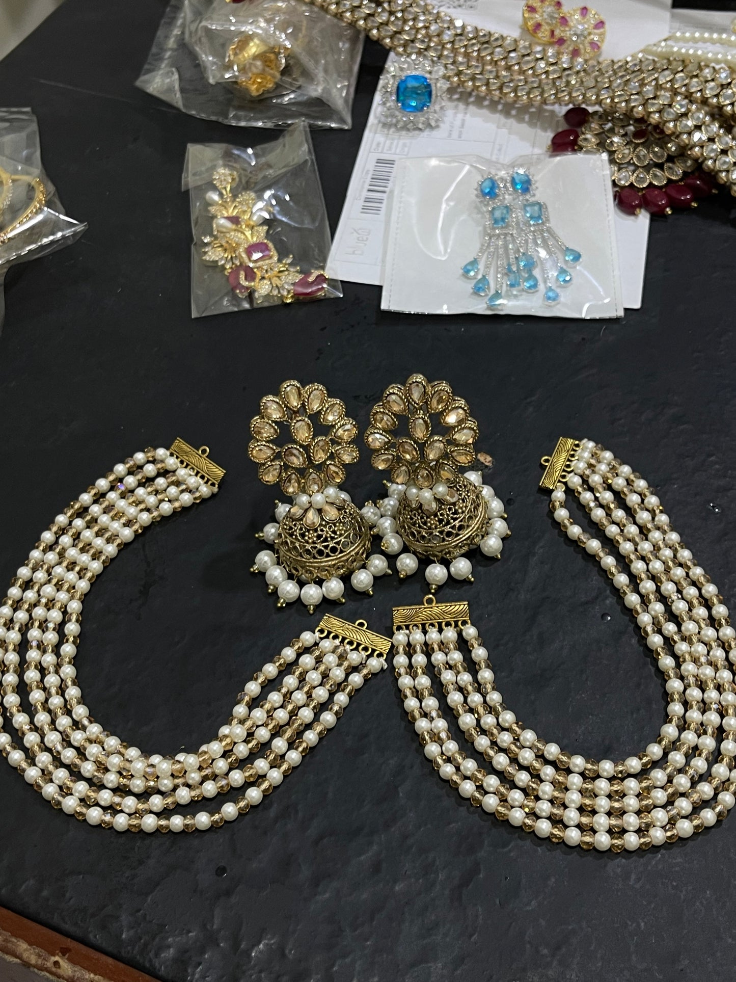 Antique Jhumka And Sahara