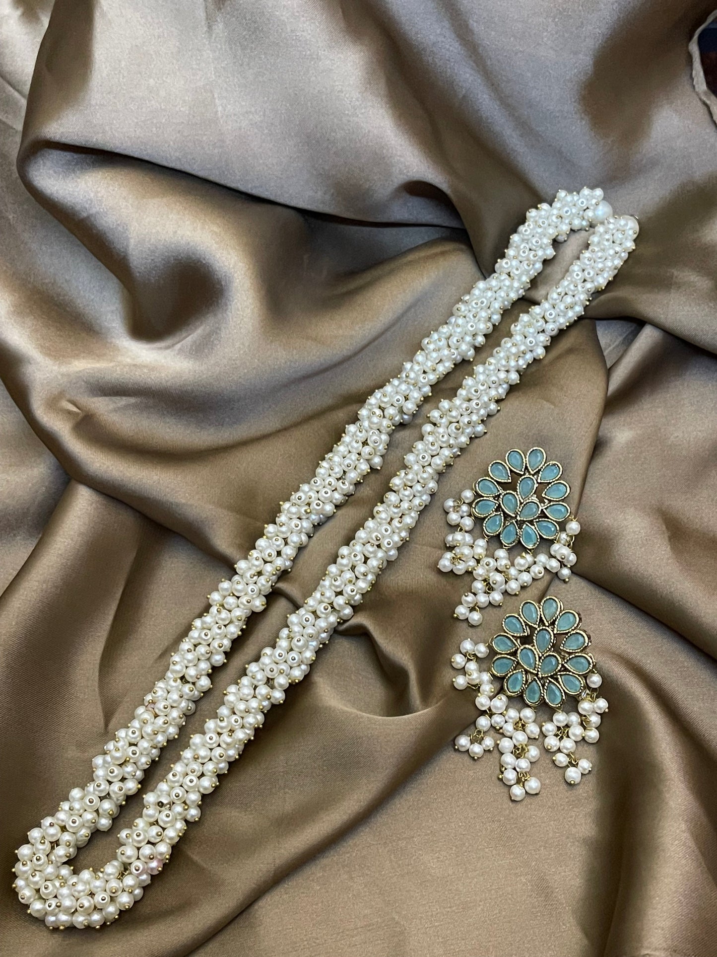 Gajra Long Pearls Mala and Tops