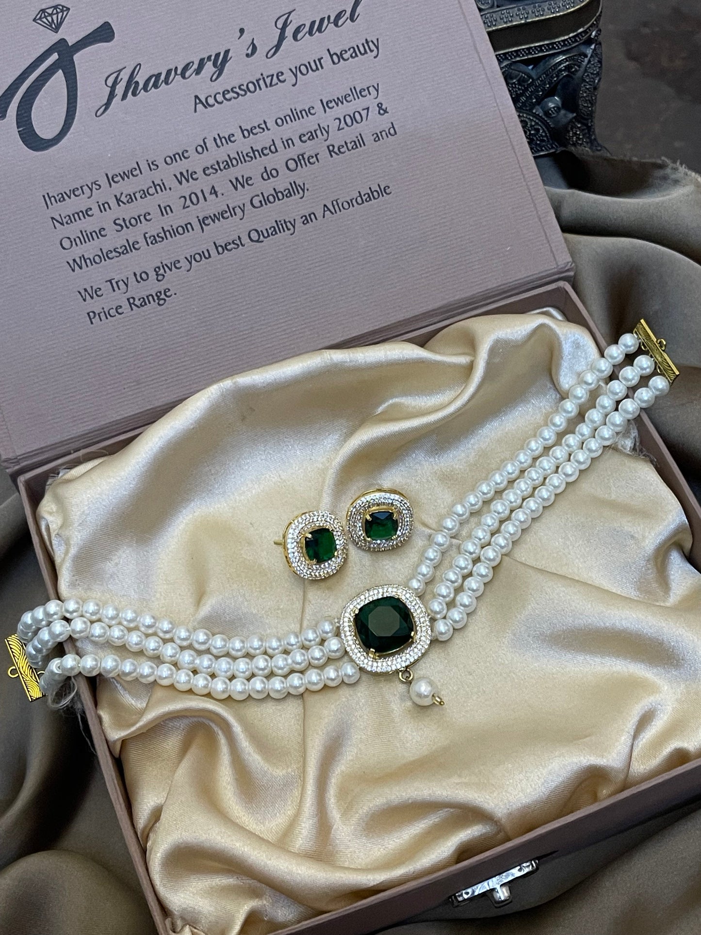 Zircon Choker Set