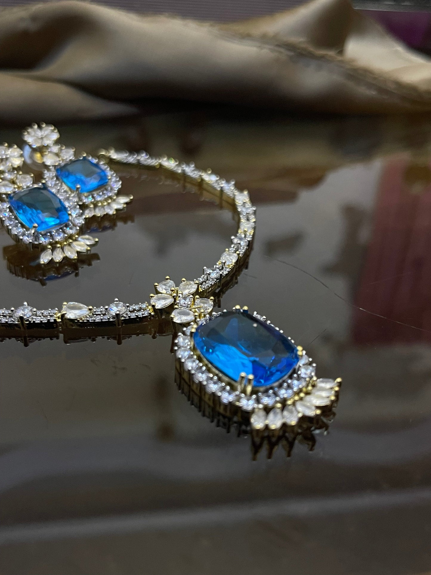 Zircon Stones Studded Necklace Set