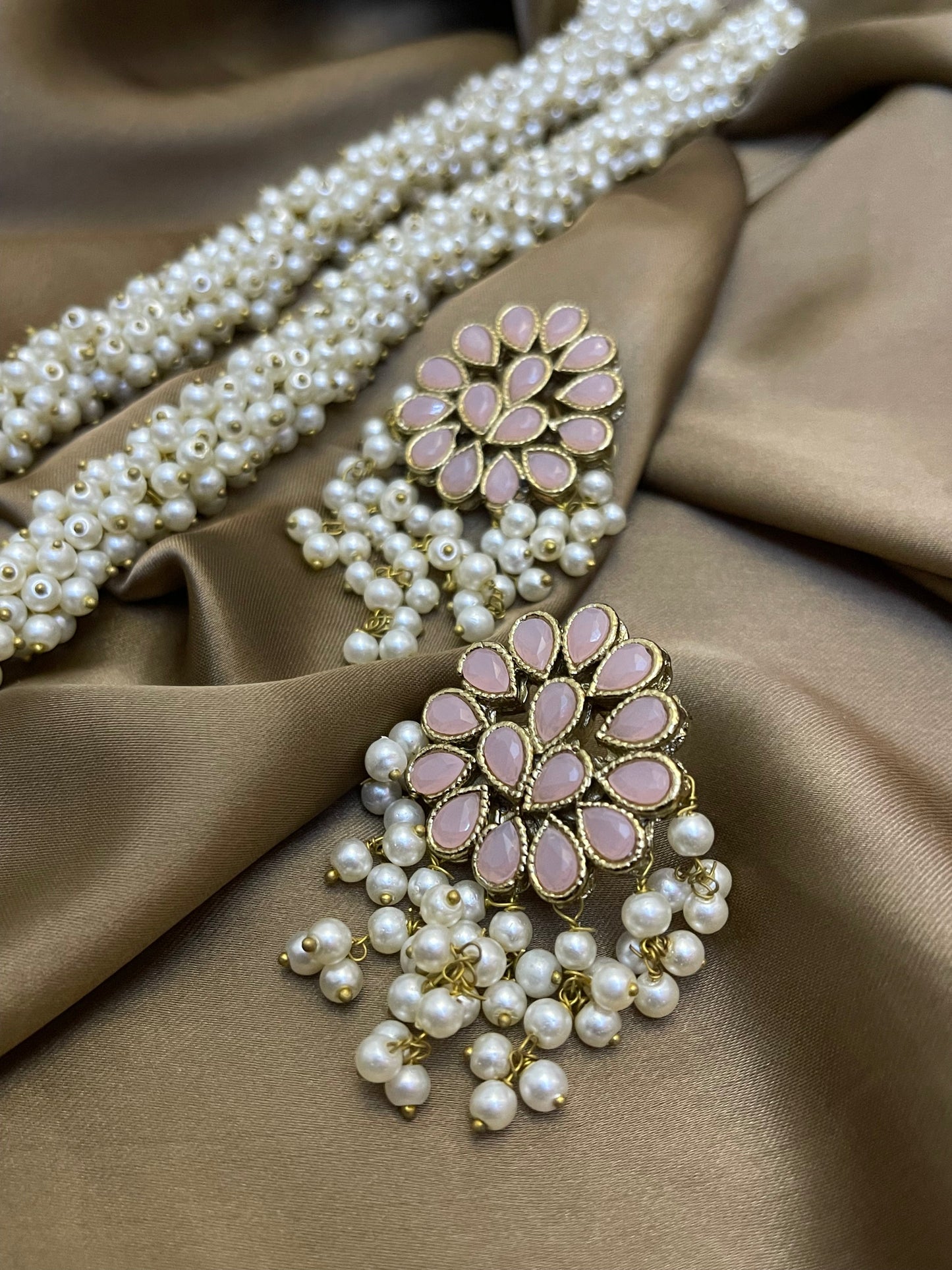 Gajra Long Pearls Mala and Tops