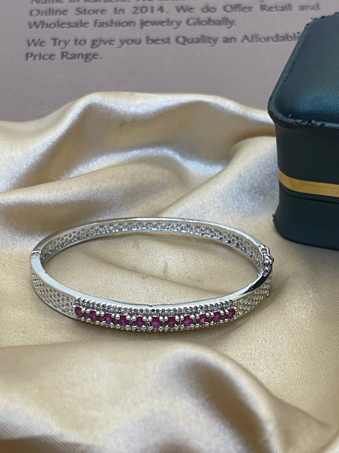 Silver Zircon Opeanable Bracelete