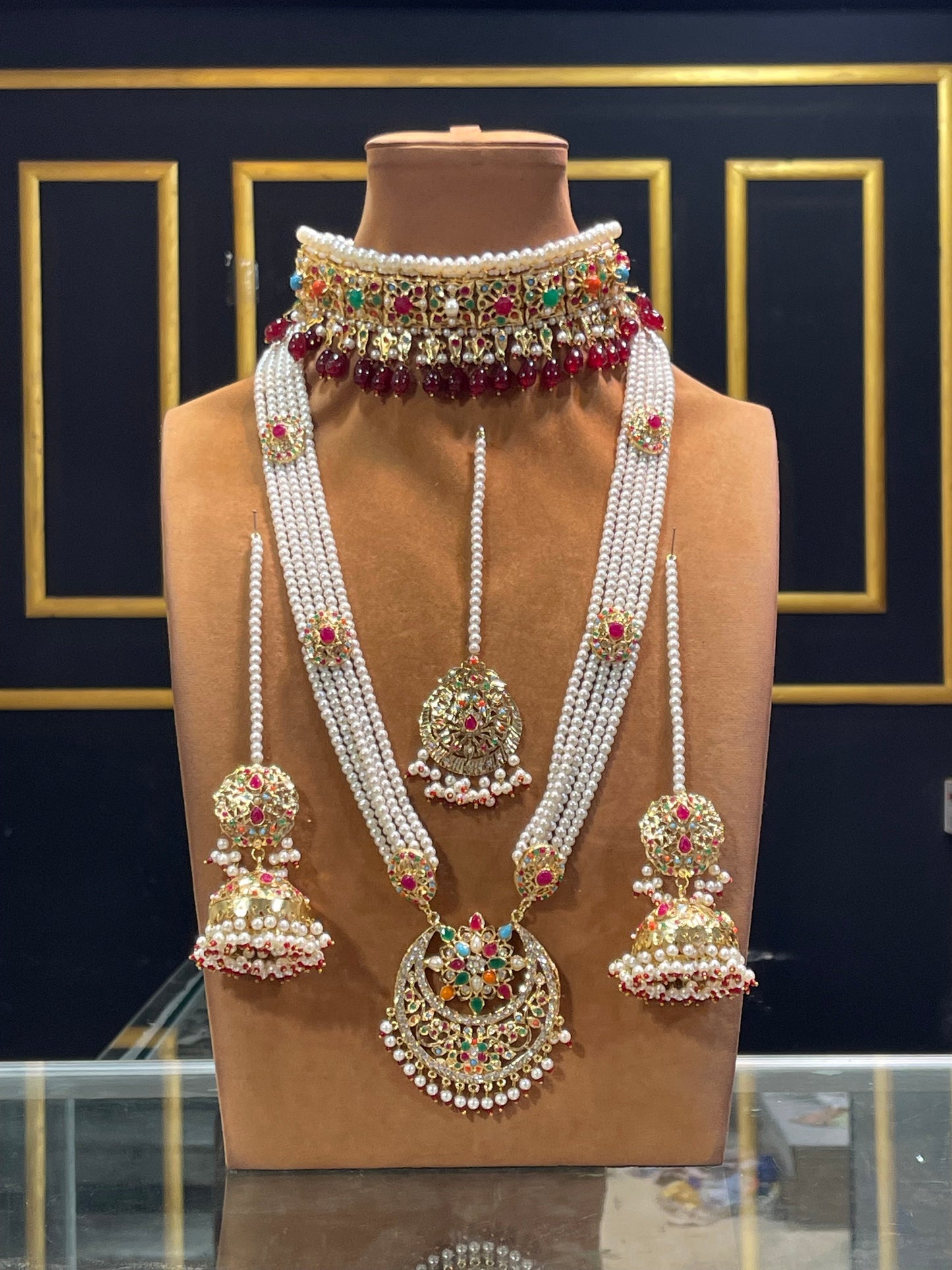 Hyderabadi Stylish Bridal Necklace Set