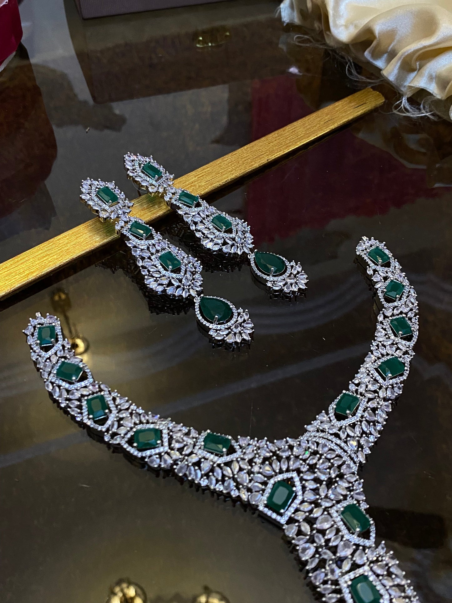 Zircon Ad Necklace Set Big