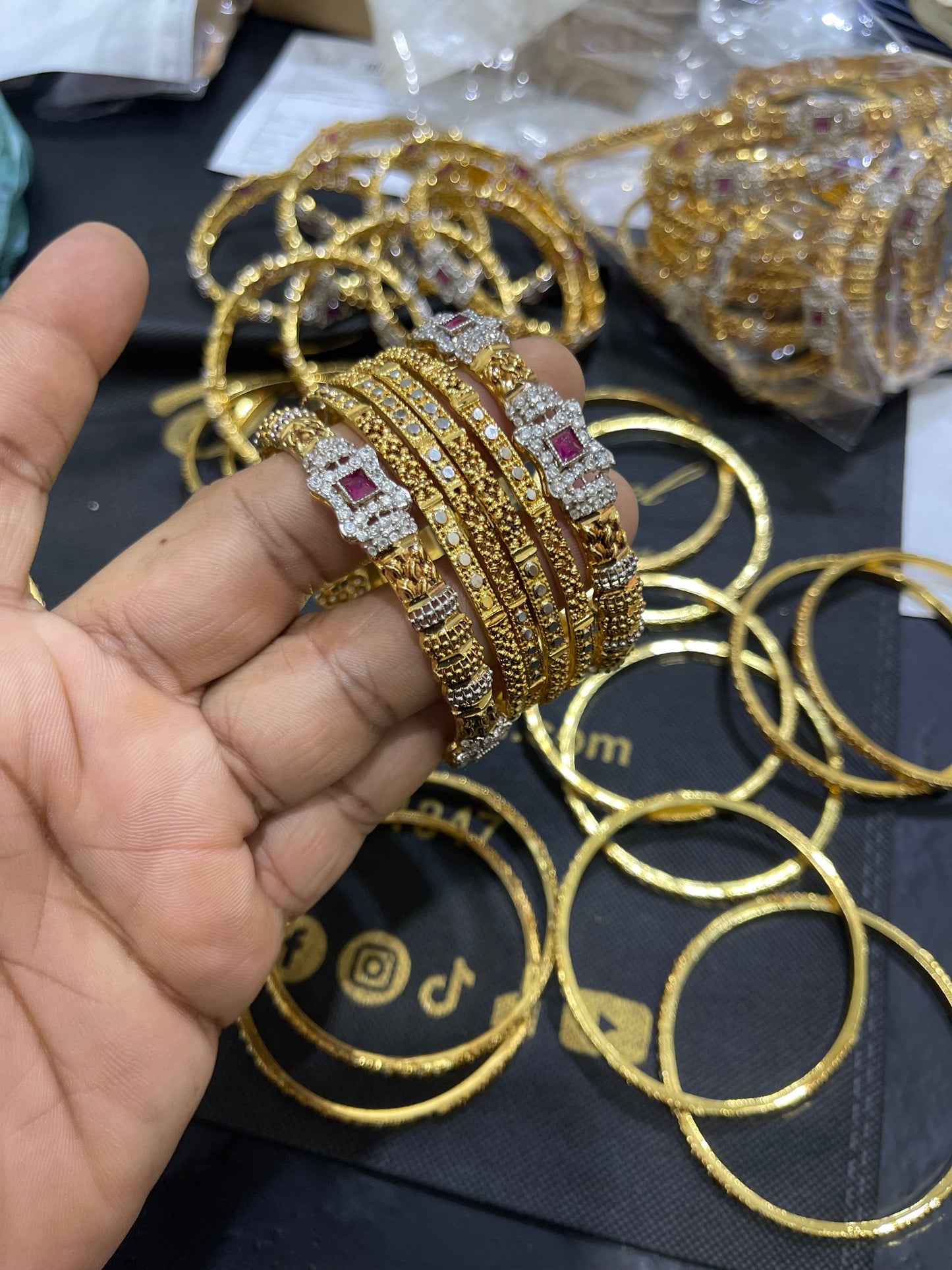 6 Pc Gold Plated Bangles Set