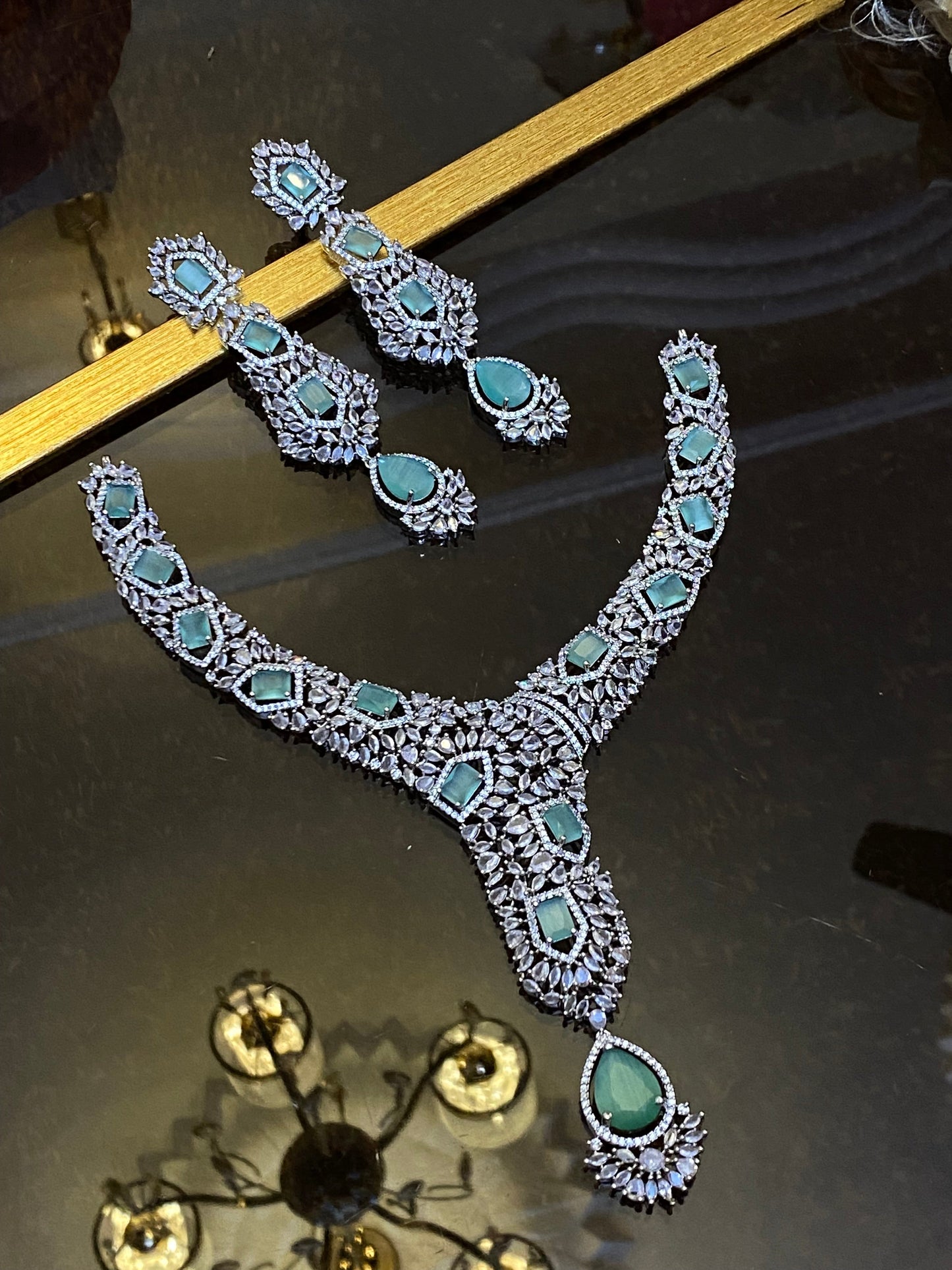 Zircon Ad Necklace Big