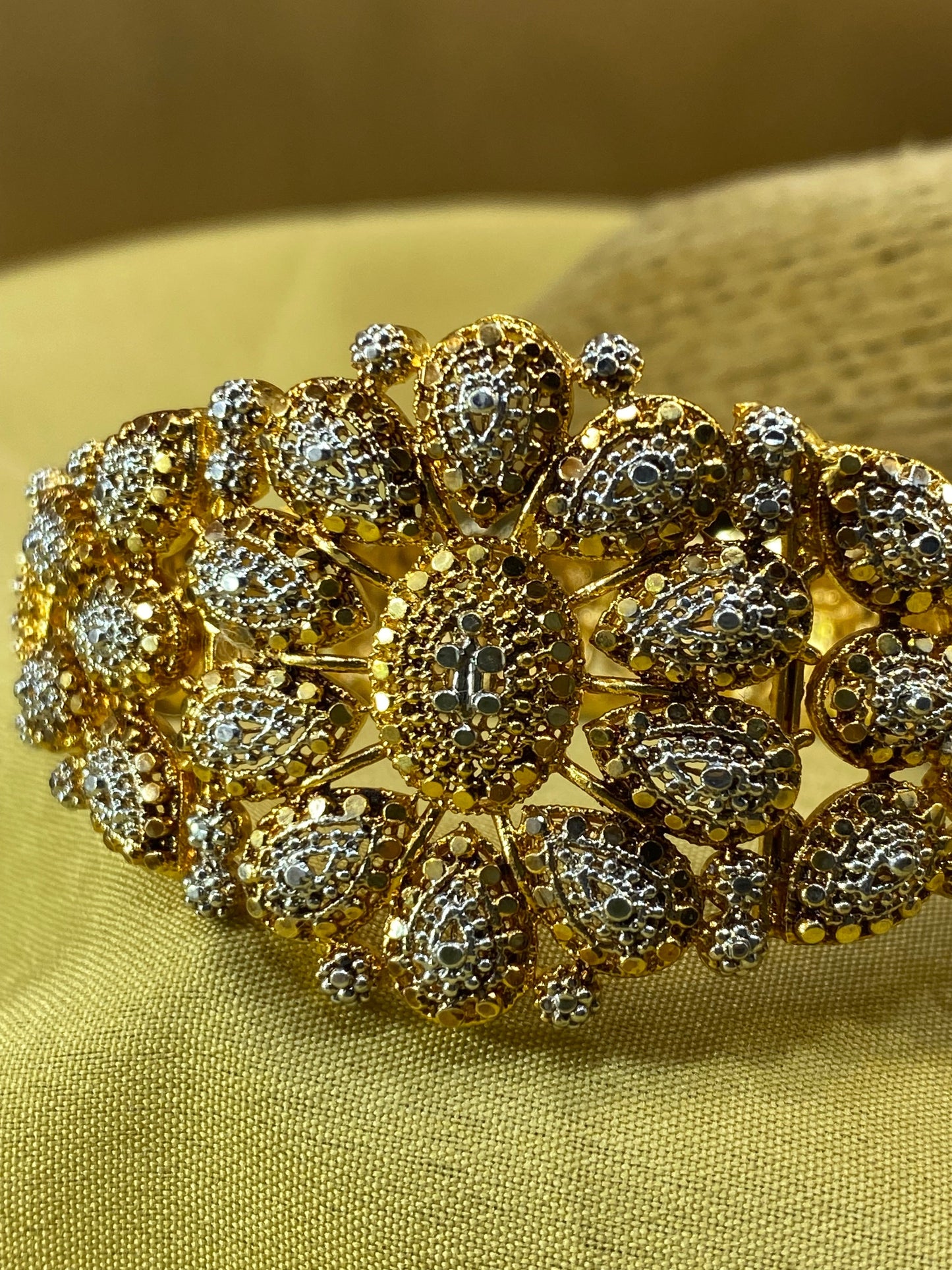 Gold Plated Bracelete