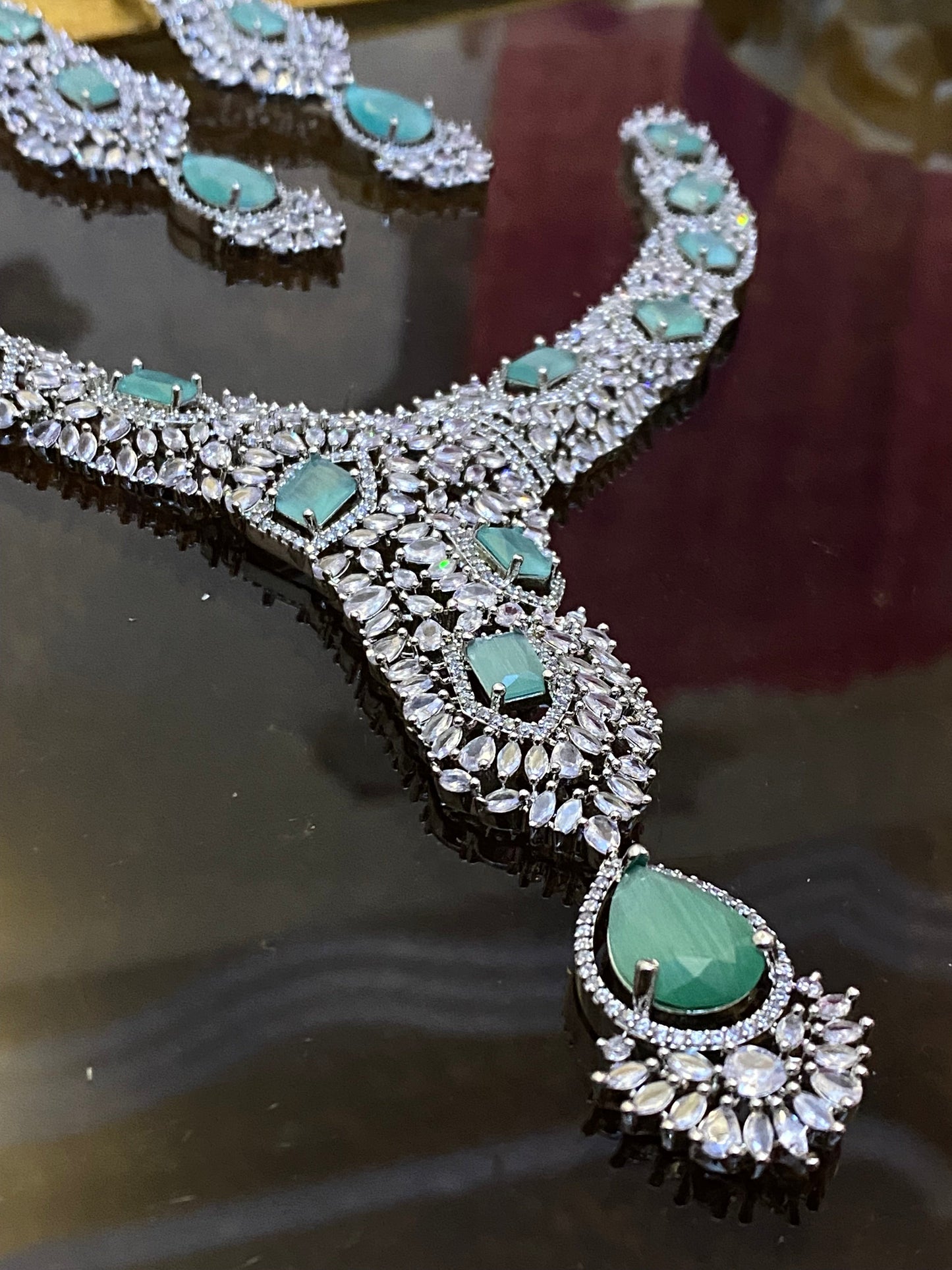 Zircon Ad Necklace Big