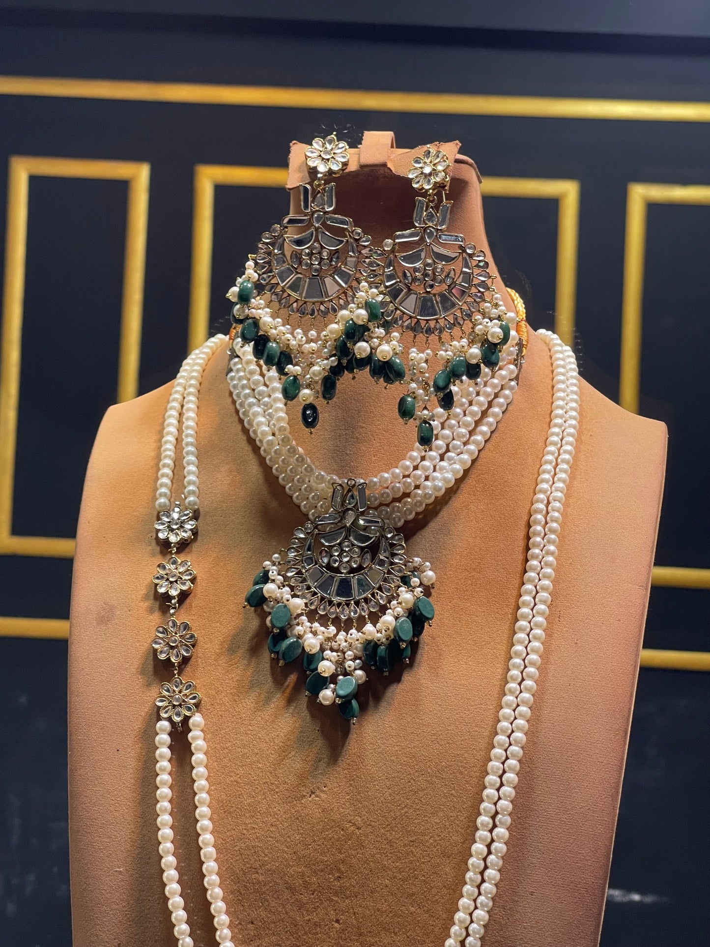 Traditional kundan Necklace Set