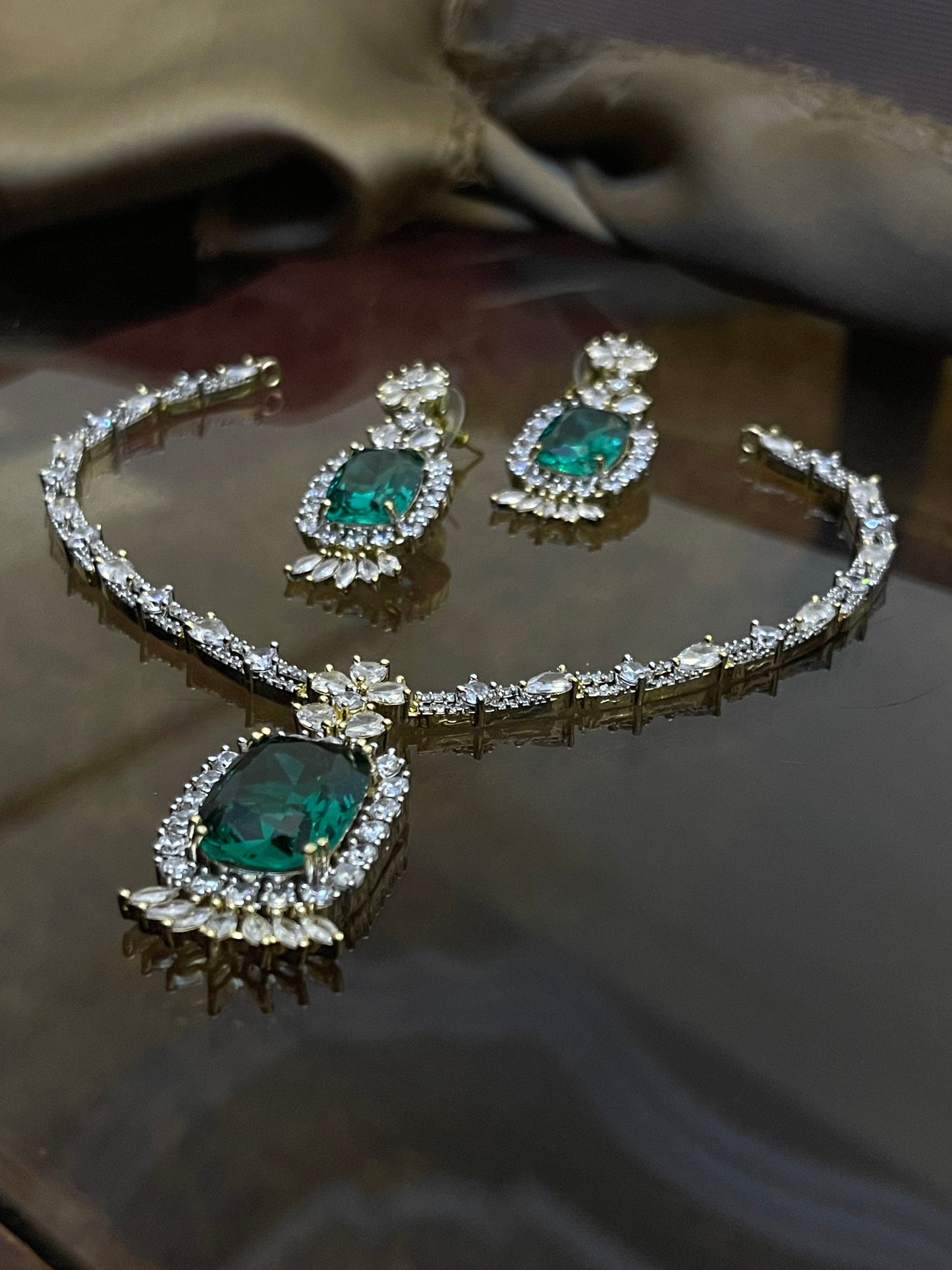 Zircon Stones Studded Necklace Set
