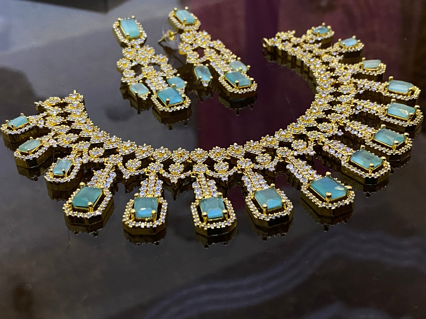 Zircon Ad Necklace Sets