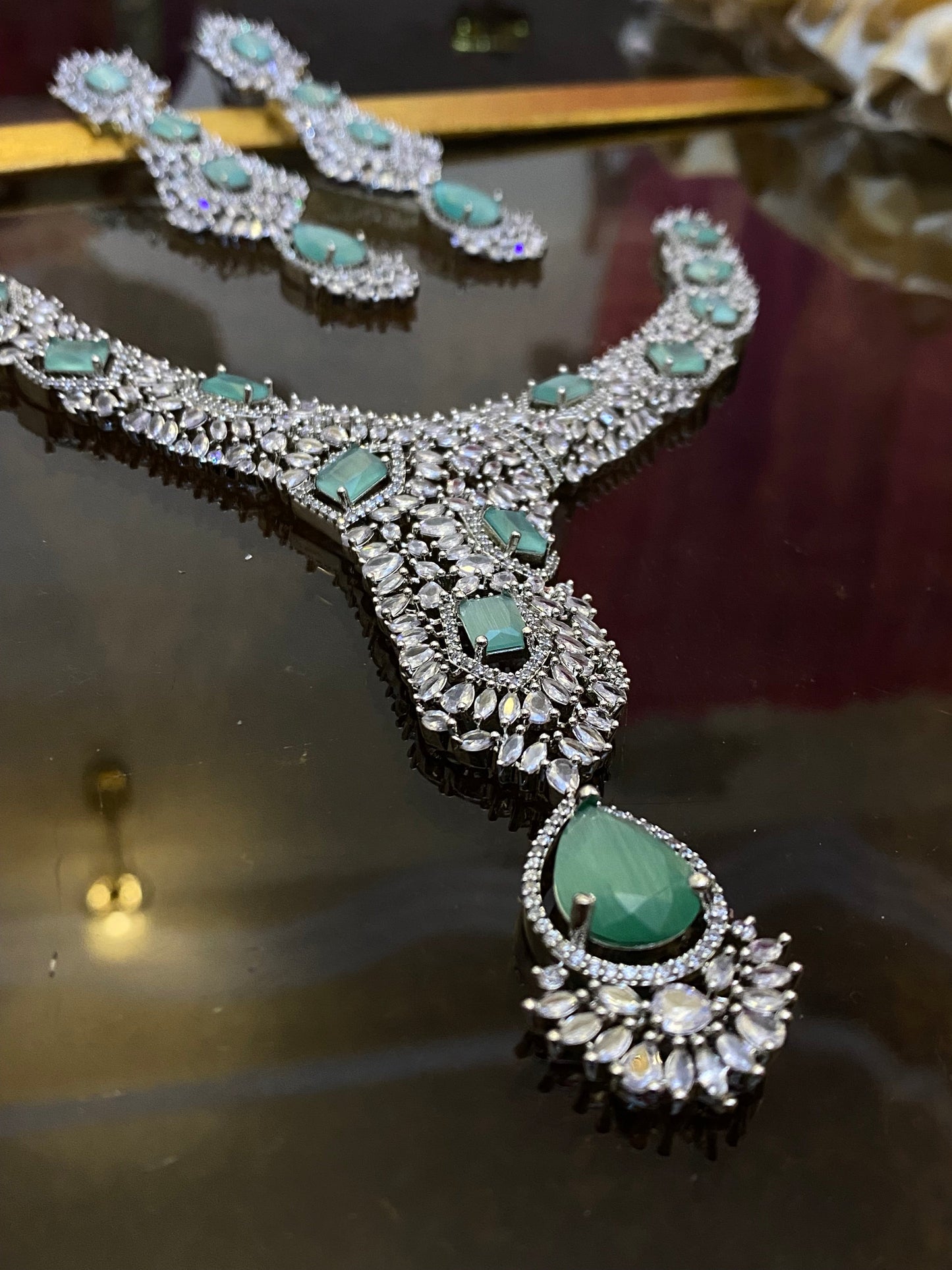 Zircon Ad Necklace Big