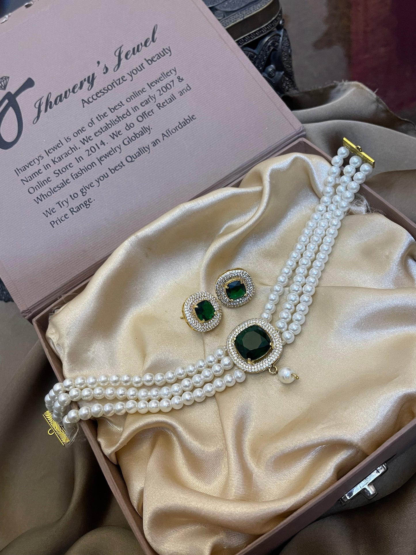 Zircon Choker Set