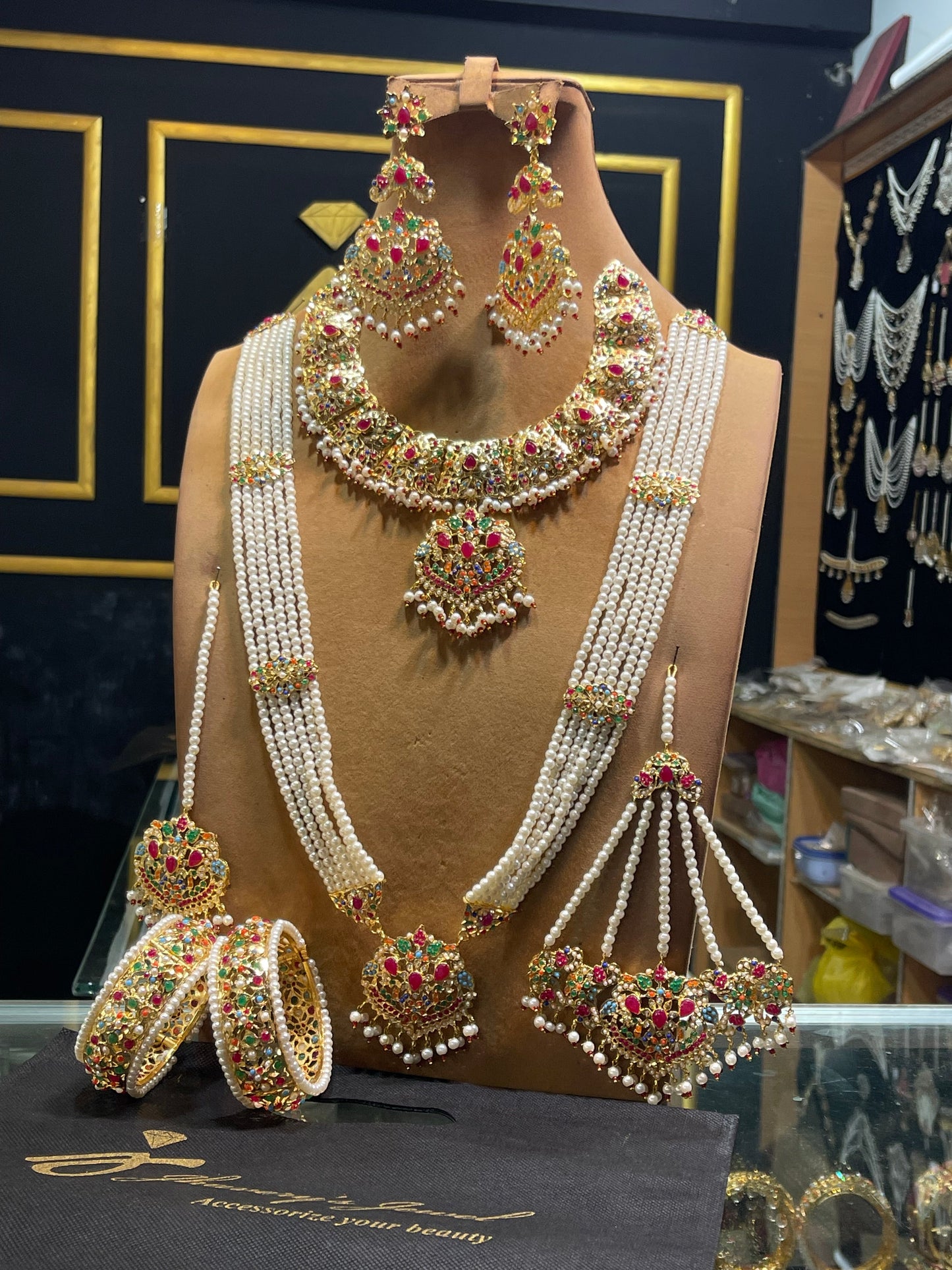 Hyderabadi Bridal Necklace Noratan