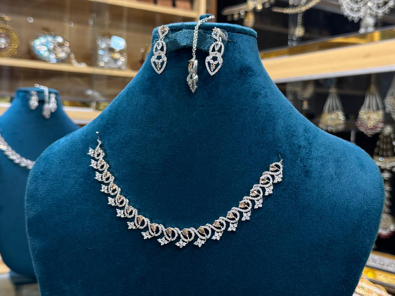 Zircon Necklace Set