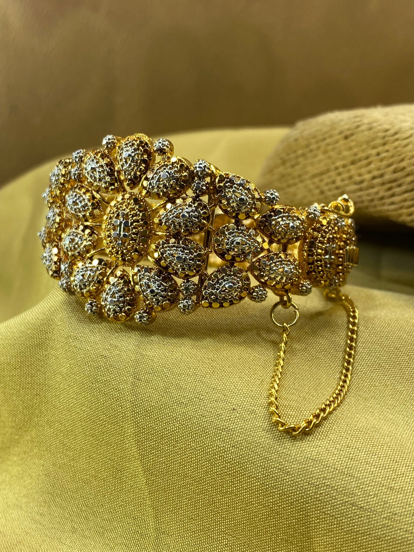 Gold Plated Bracelete