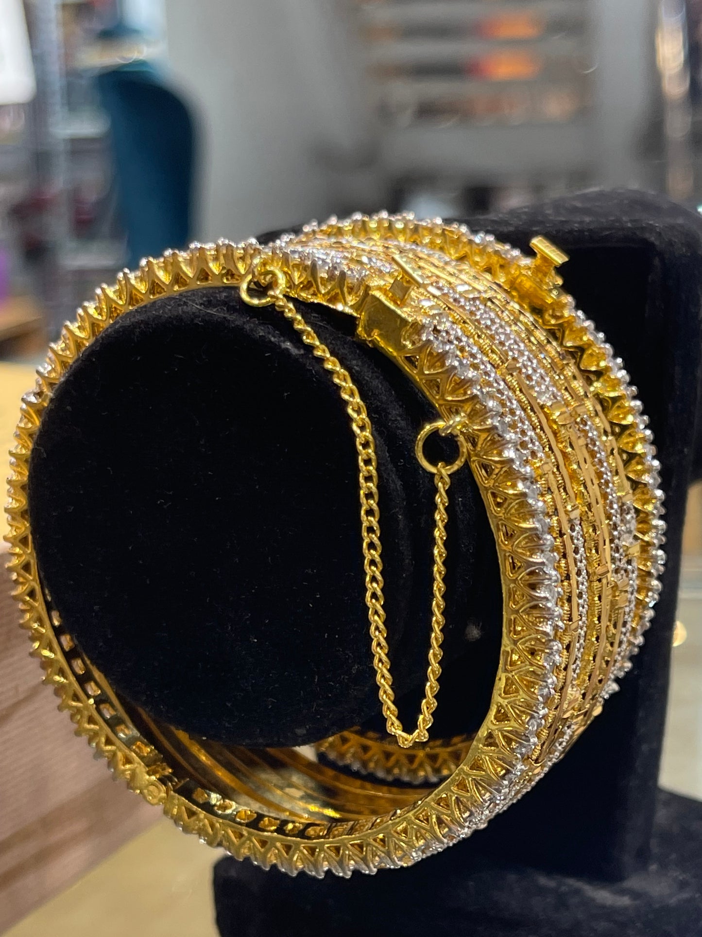 24KT Gold Plated 6 Pcs Bangles Set