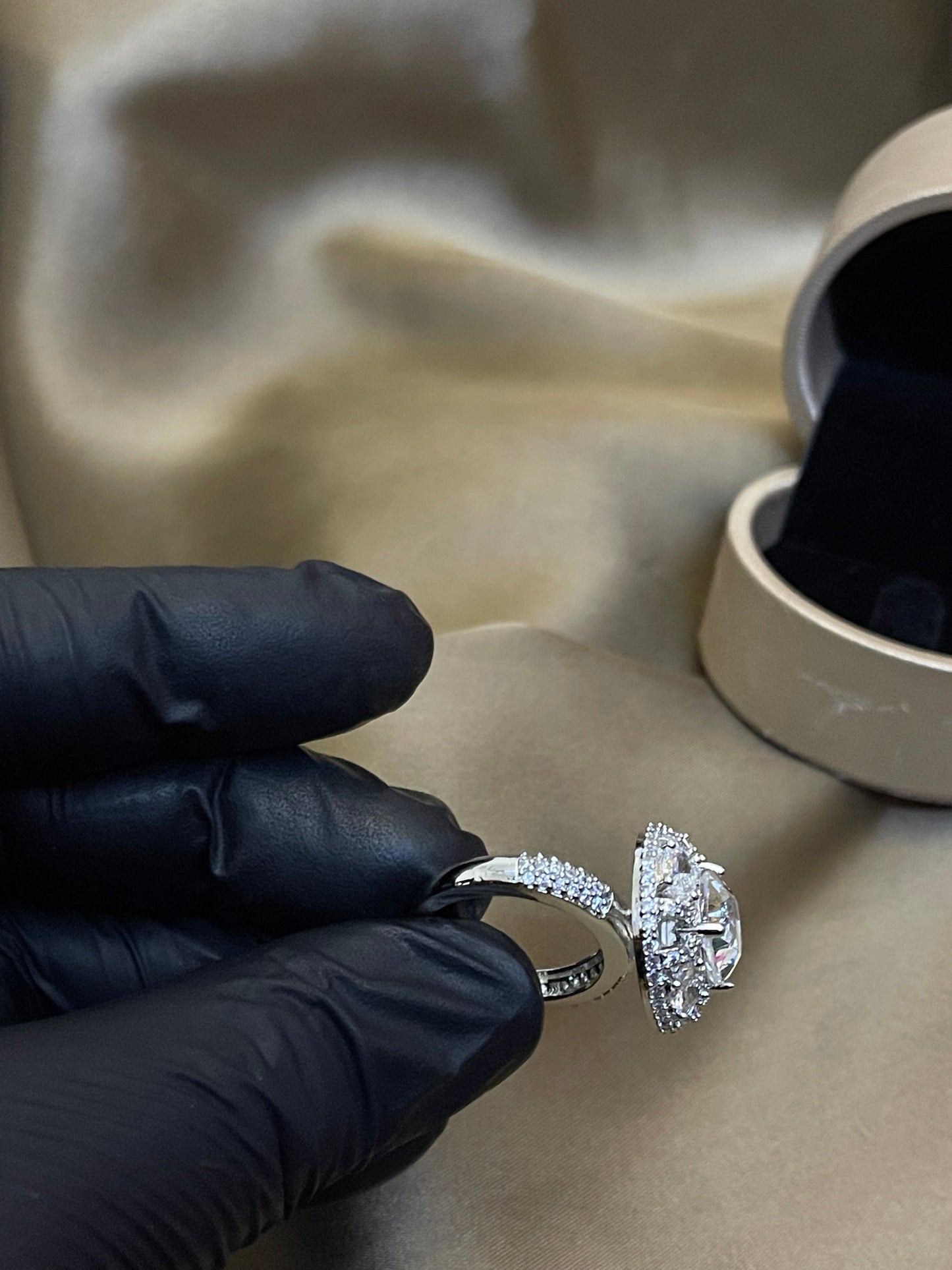 Zircon Ad Ring