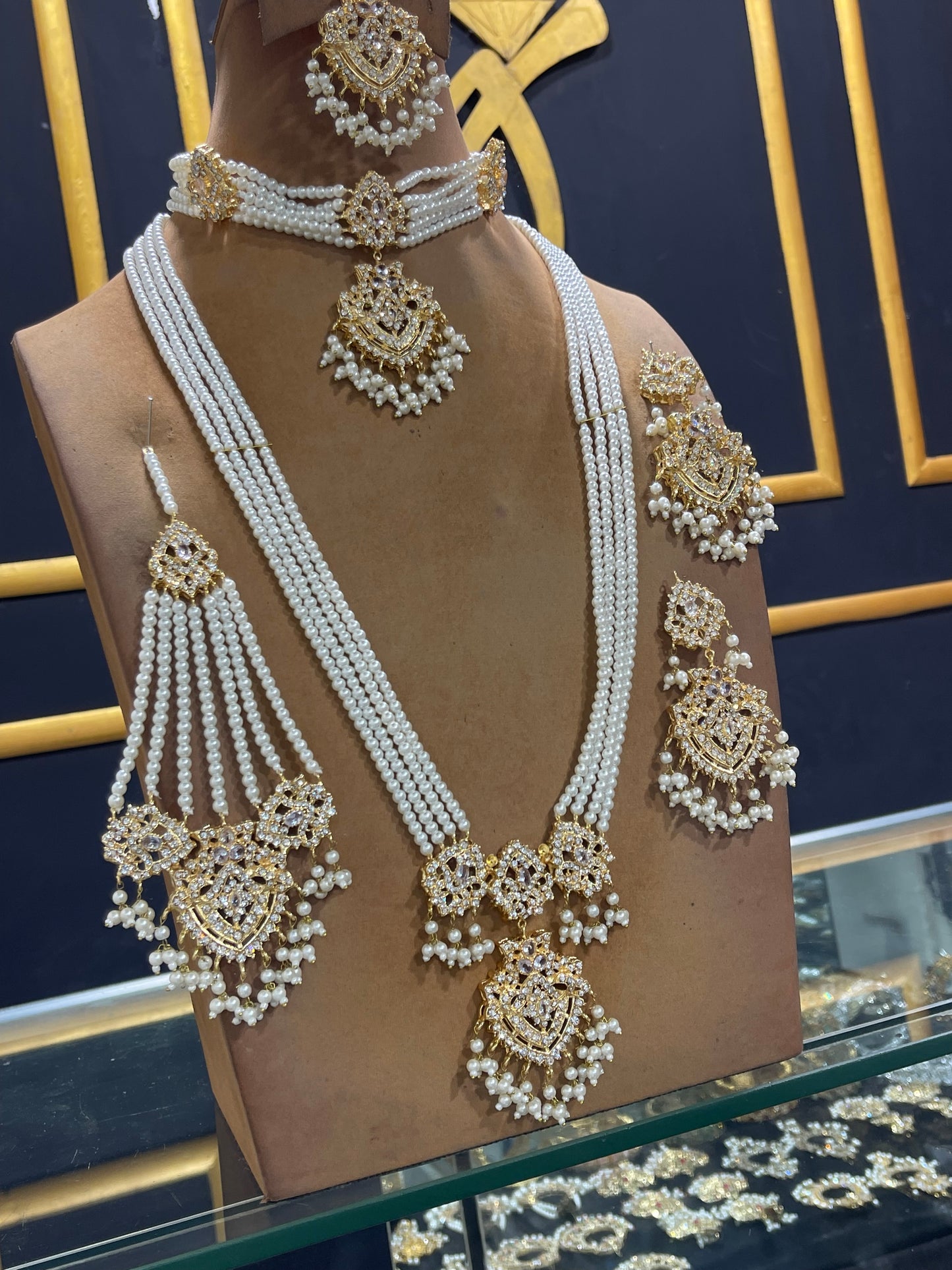 Bridal Pearls Work Necklace Set