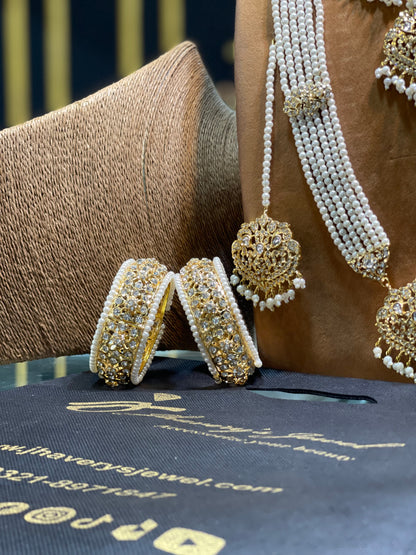 Hyderabadi Bridal Neckalce In Golden White