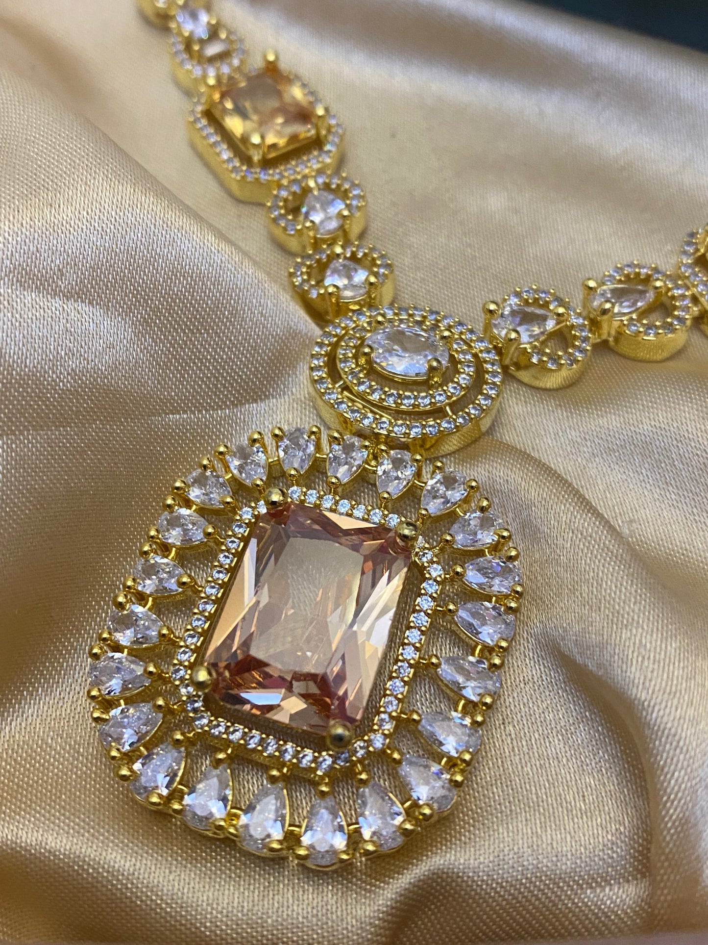 Zircon Necklace Set