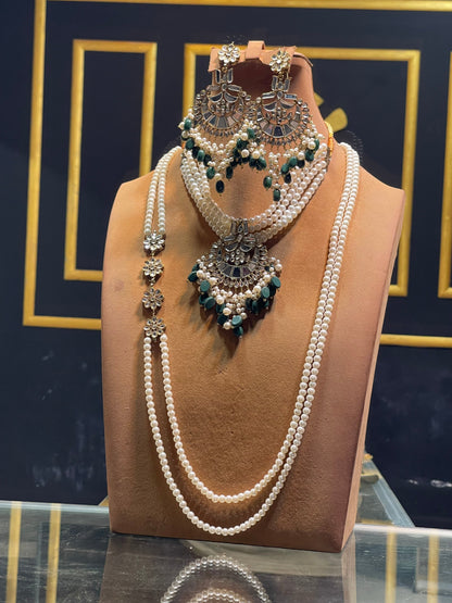 Traditional kundan Necklace Set