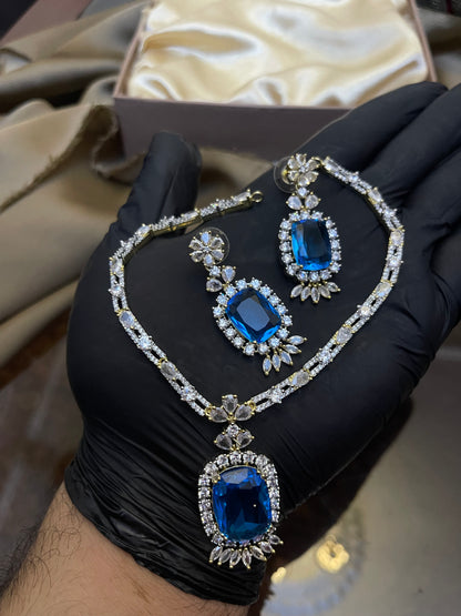 Zircon Stones Studded Necklace Set