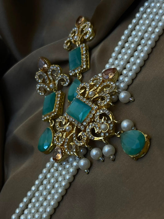 Elegant Pearl Choker Set