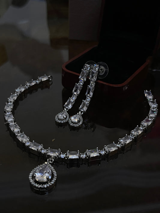 Zircon Necklace Set