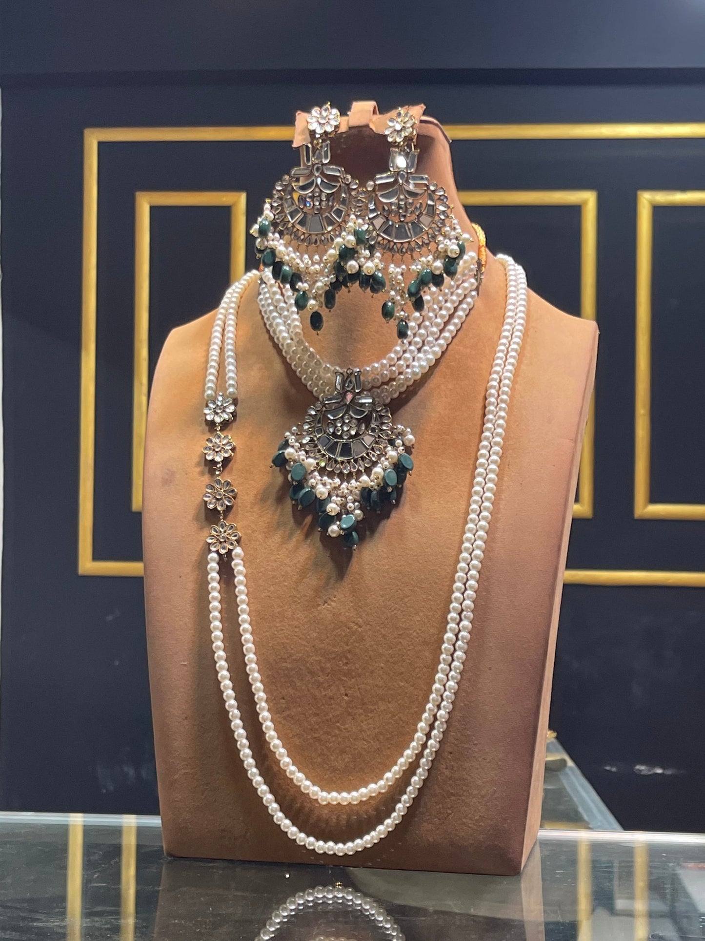 Traditional kundan Necklace Set