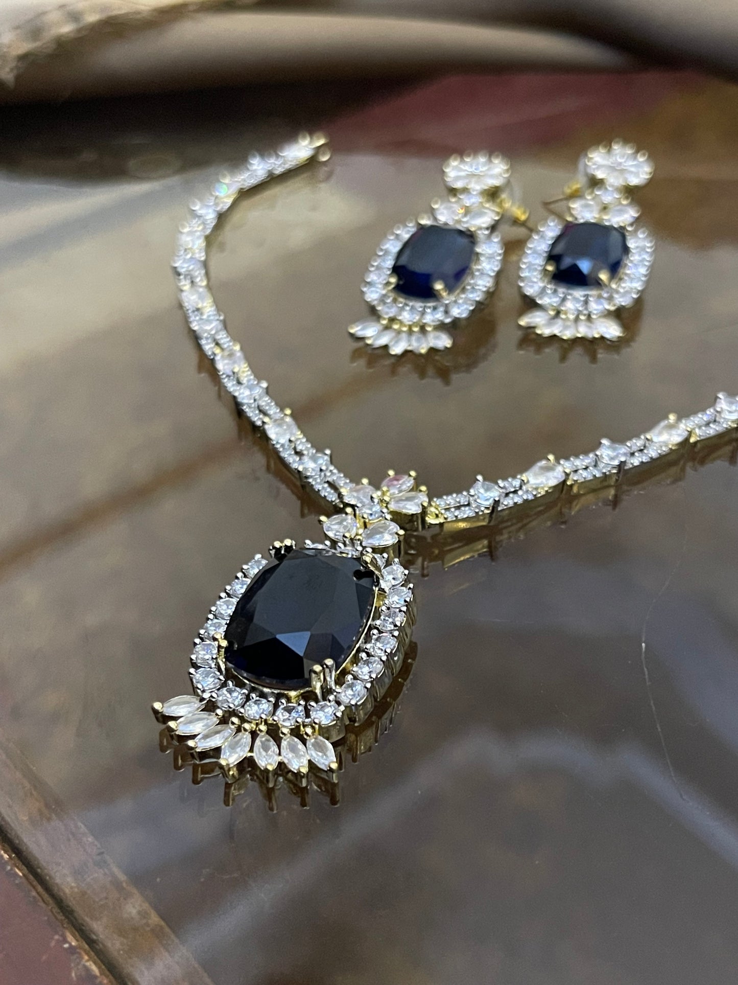 Zircon Stones Studded Necklace Set