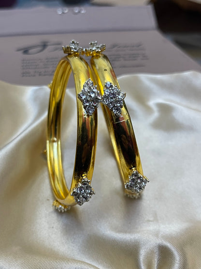 Stylish Wear Designer Bangles